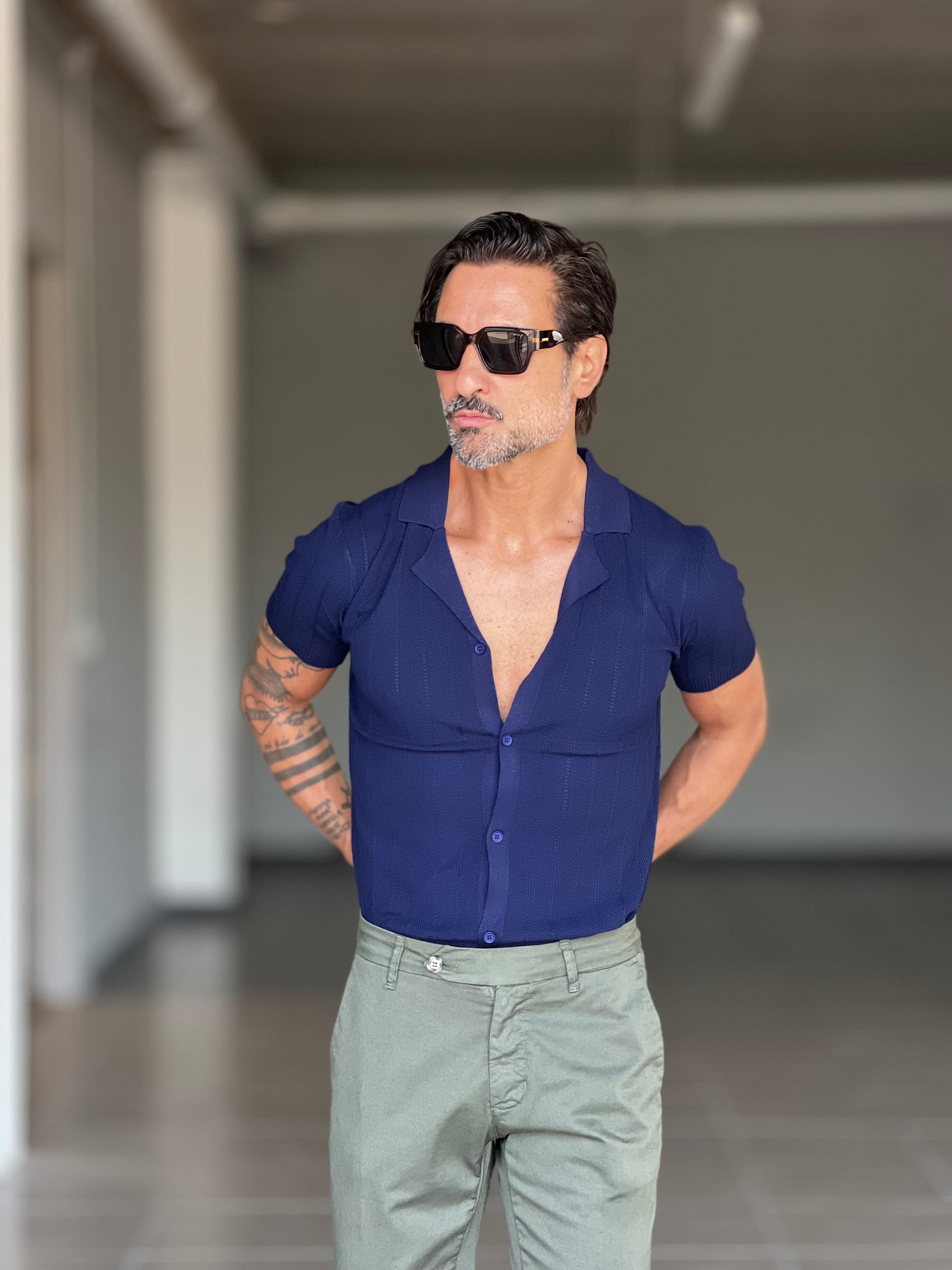 BLUE THREAD COTTON CREW NECK SWEATER