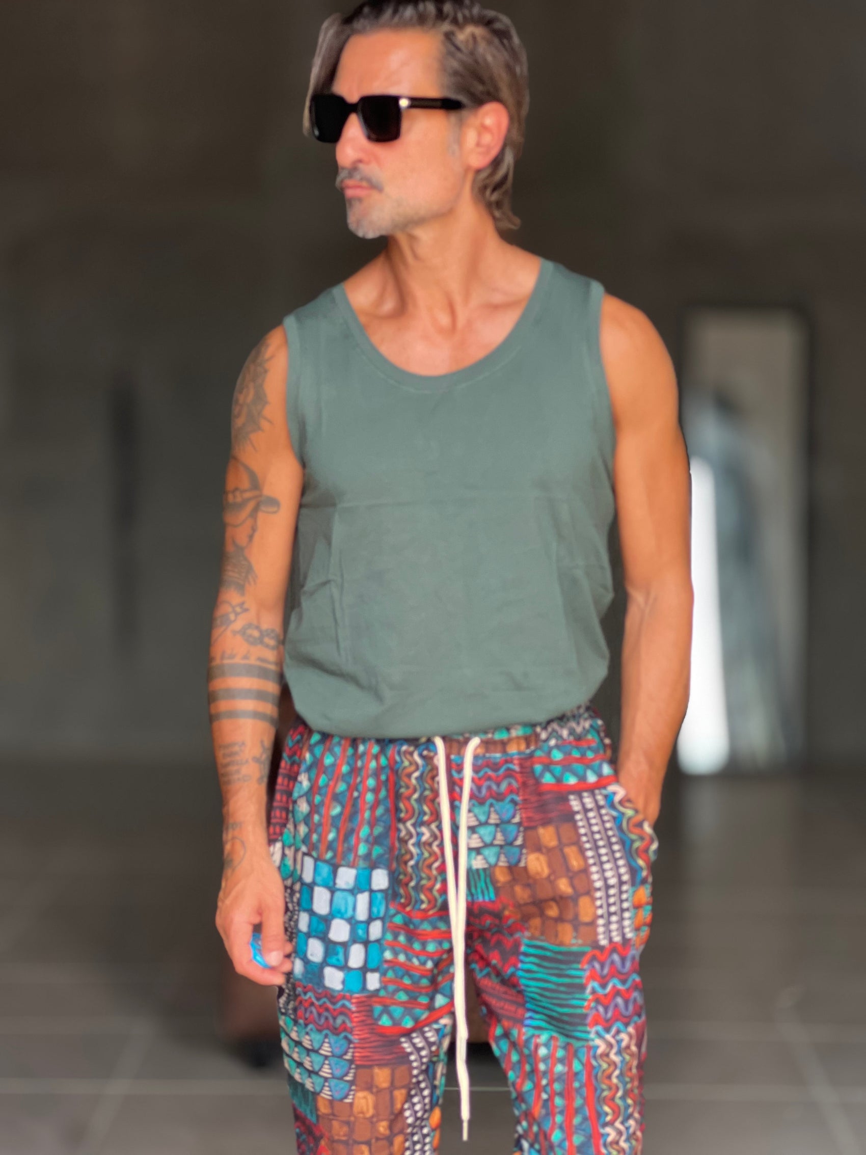 WHITE VISCOSE TROUSERS WITH REGULAR BOTTOM