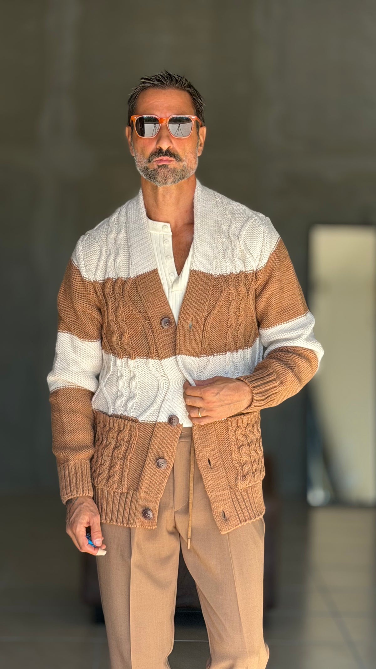 WHITE VISCOSE TROUSERS WITH REGULAR BOTTOM