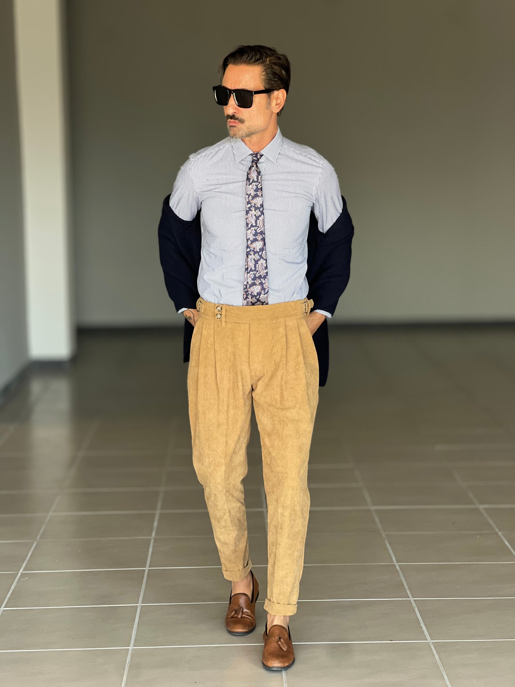 PANTALONE VELLUTO  CAMMELLO  PINCES VITA ALTA