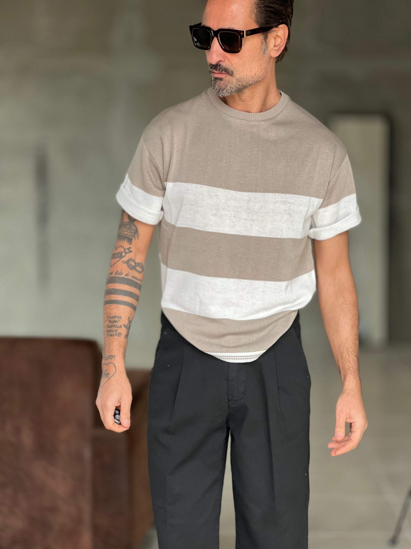 MAGLIA BIANCA RIGA GRANDE TORTORA  IN FILO CROP