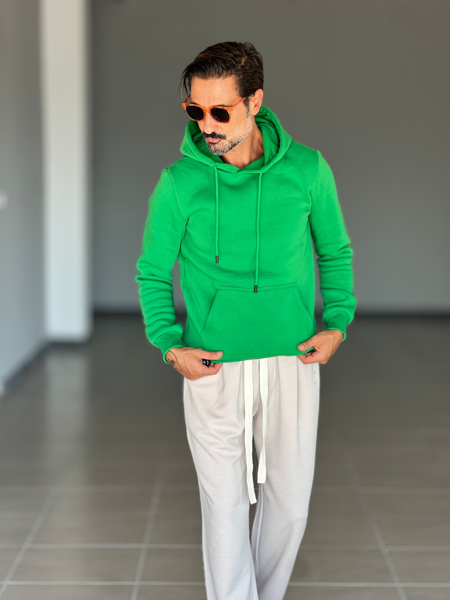 FELPA   VERDE SMERALDO CAPPUCCIO