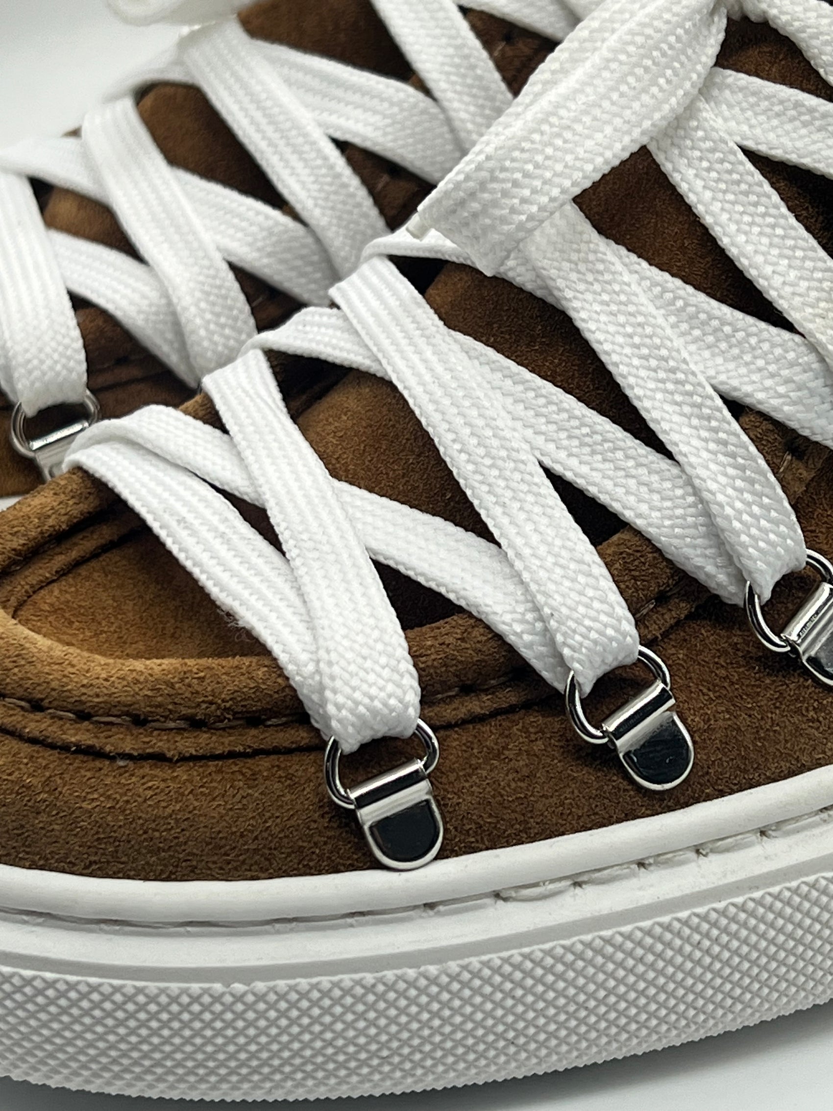 SNEAKER MIELE  MODELLO INGEGNERE GANCI