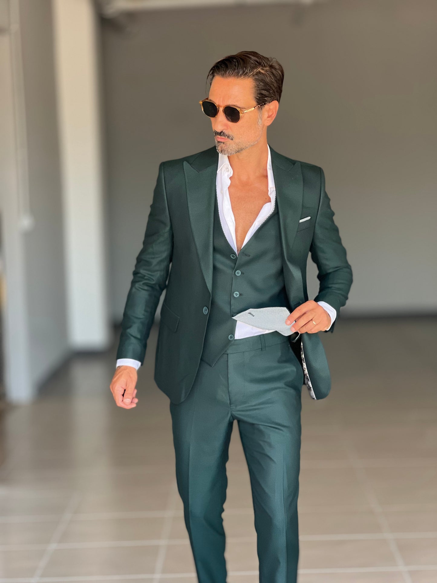 ABITO LANA E MISTI VERDE 3 PEZZI GILET REVERSIBILE