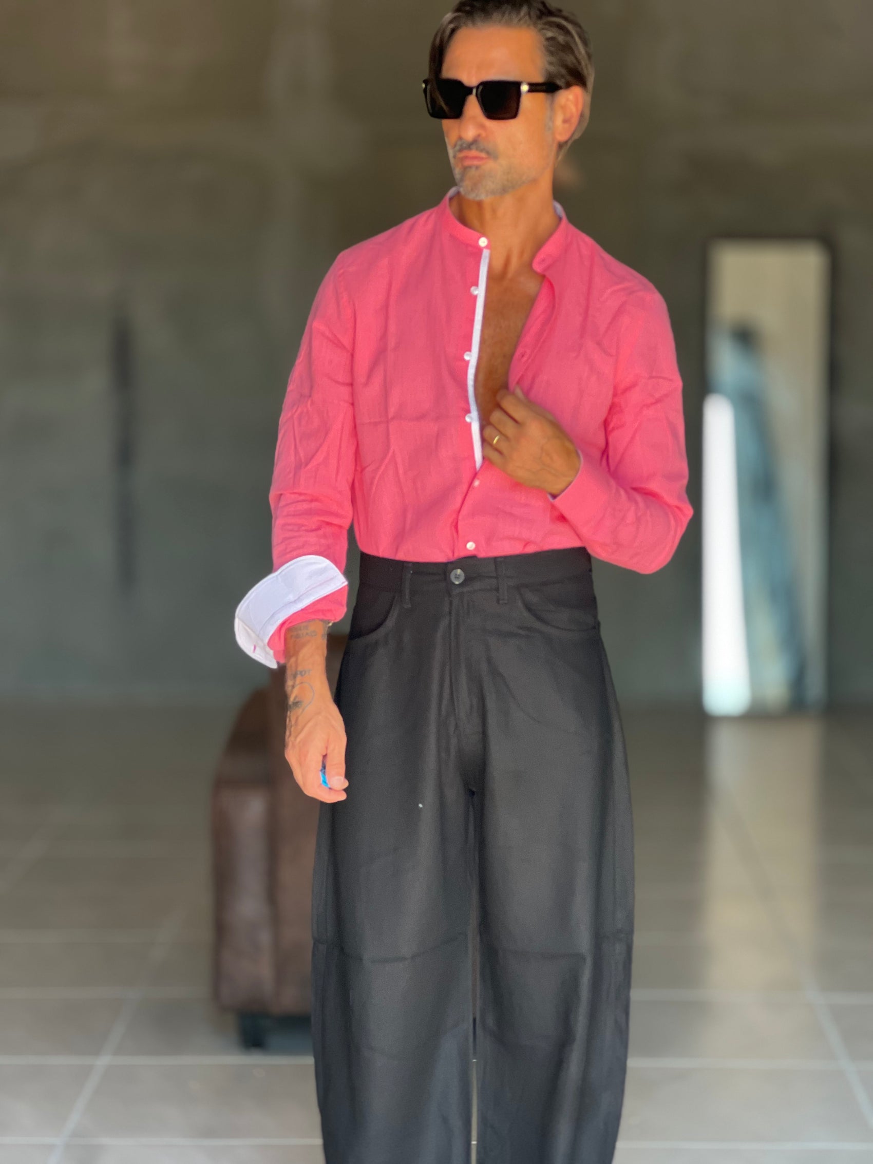 WHITE VISCOSE TROUSERS WITH REGULAR BOTTOM