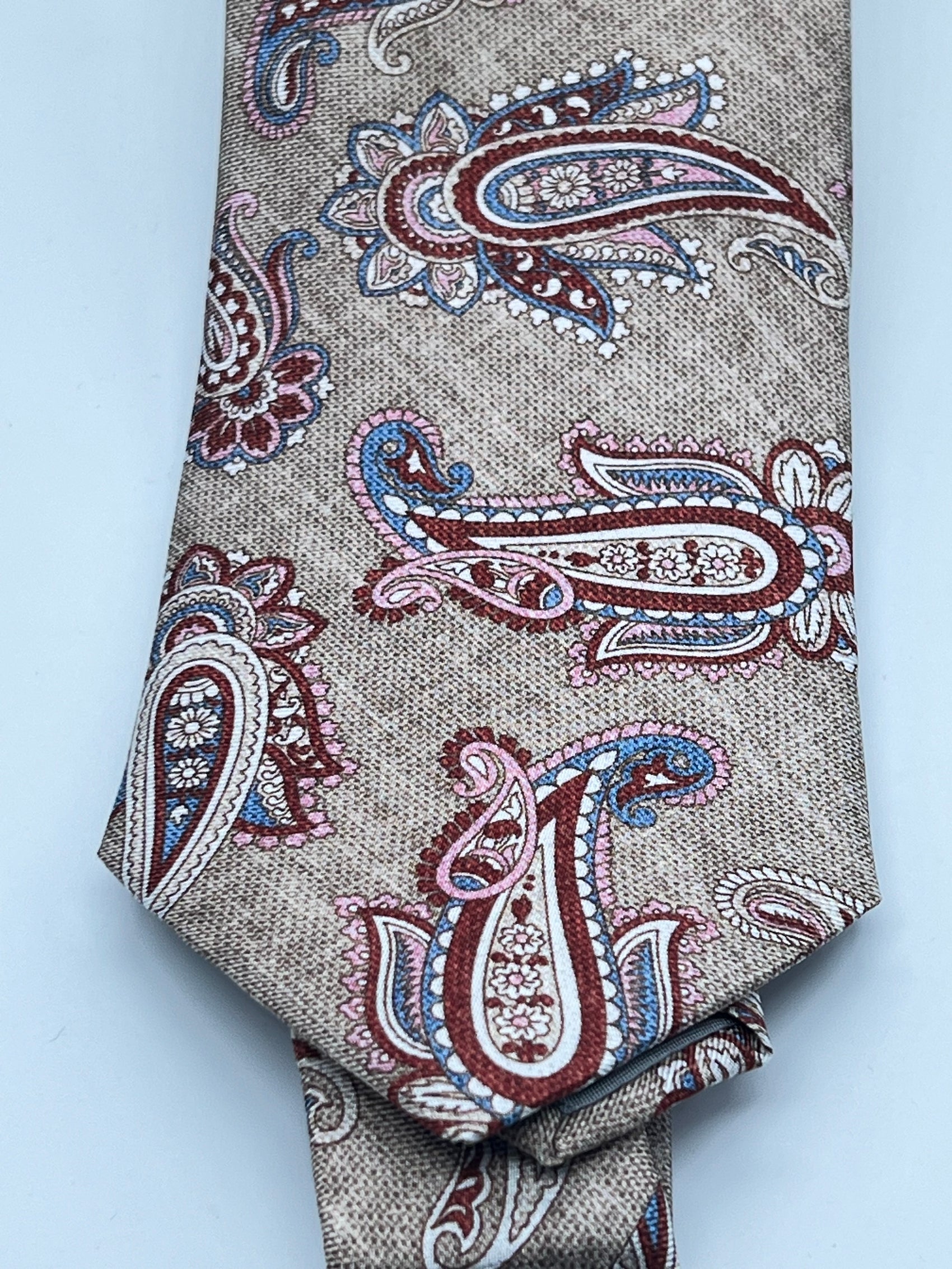 TWELVE TIE
