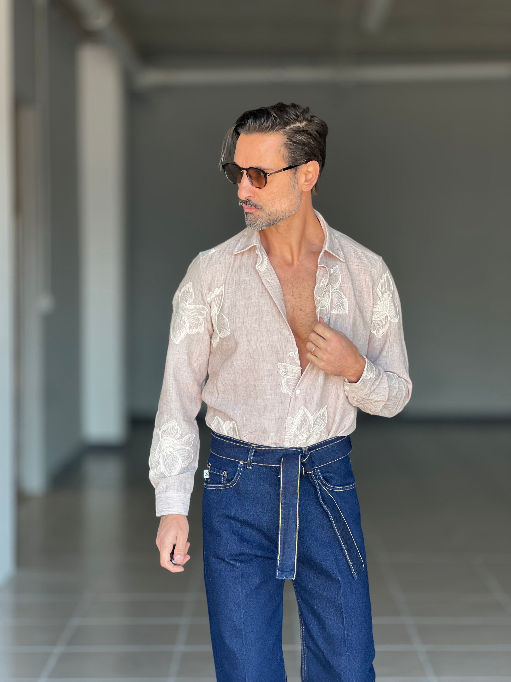 CAMICIA   BEIGE FANTASIA KENIA IN COTONE FIAMMATO  RICAMATA