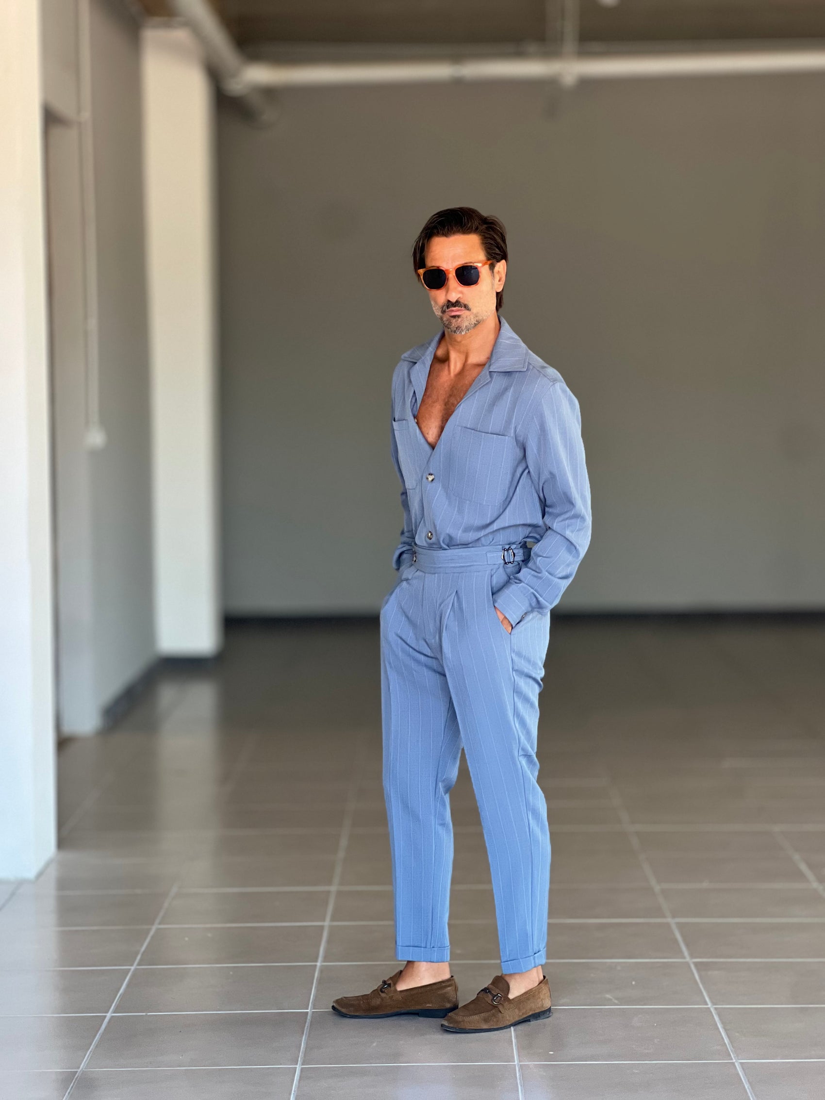 WHITE VISCOSE TROUSERS WITH REGULAR BOTTOM