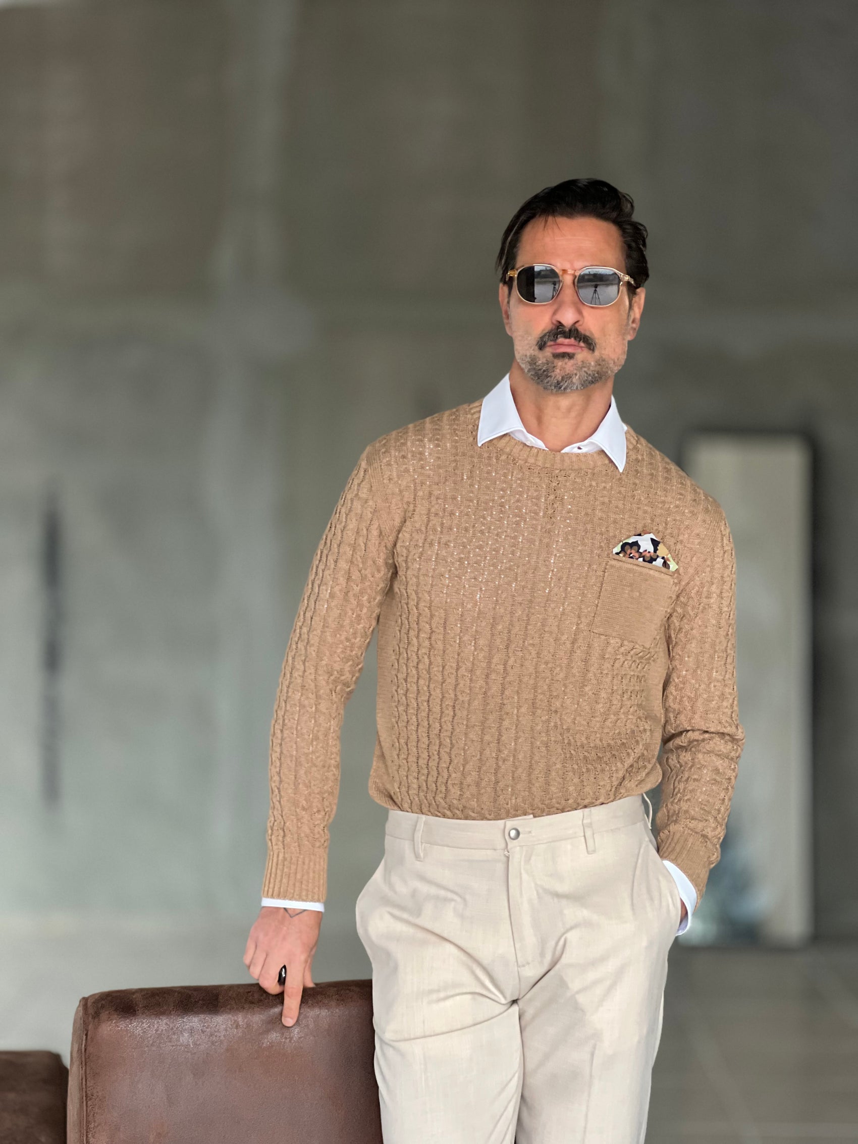 MAGLIA TORTORA  TRECCIA COTONE TASCHINO