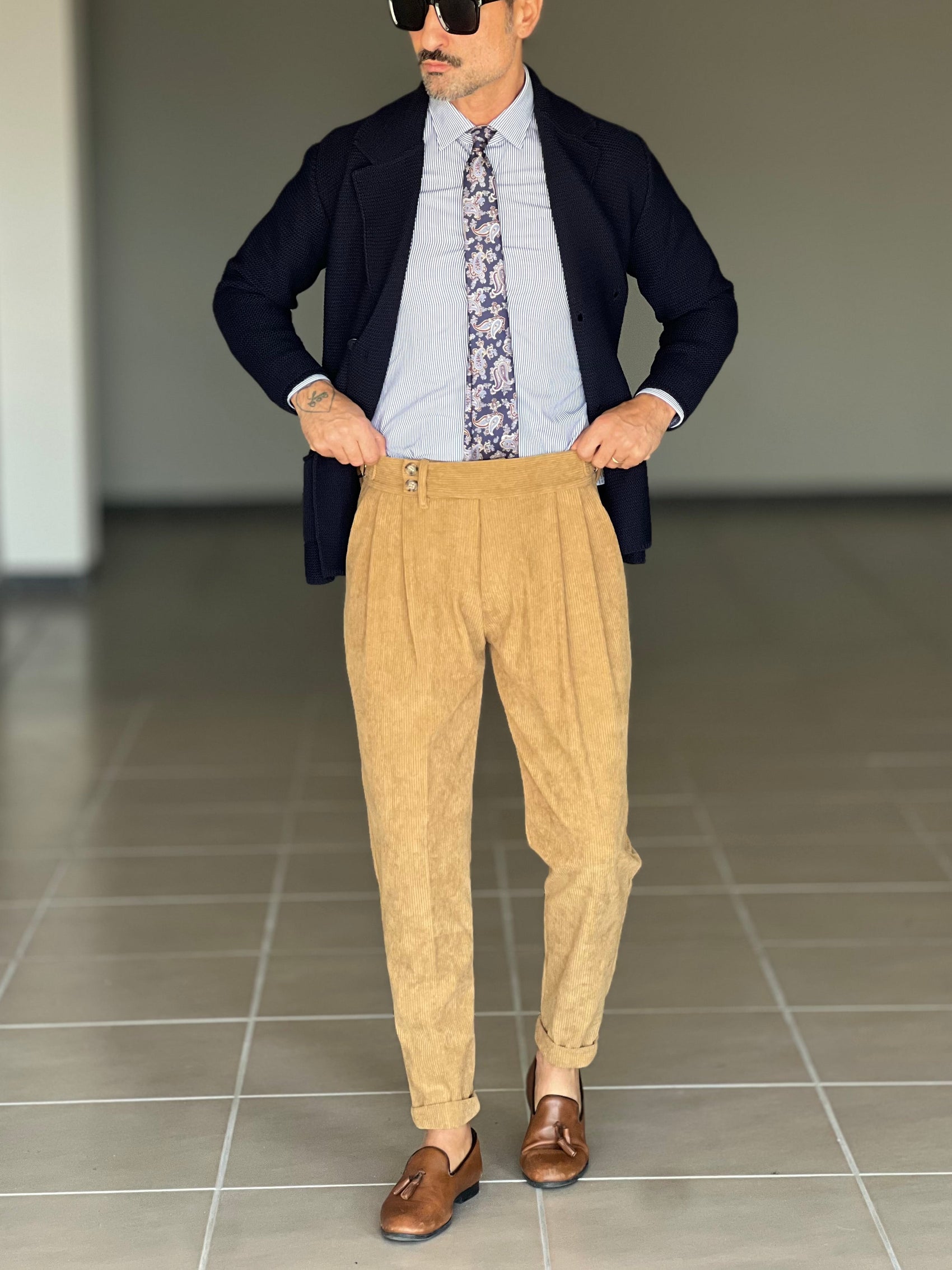 PANTALONE VELLUTO  CAMMELLO  PINCES VITA ALTA