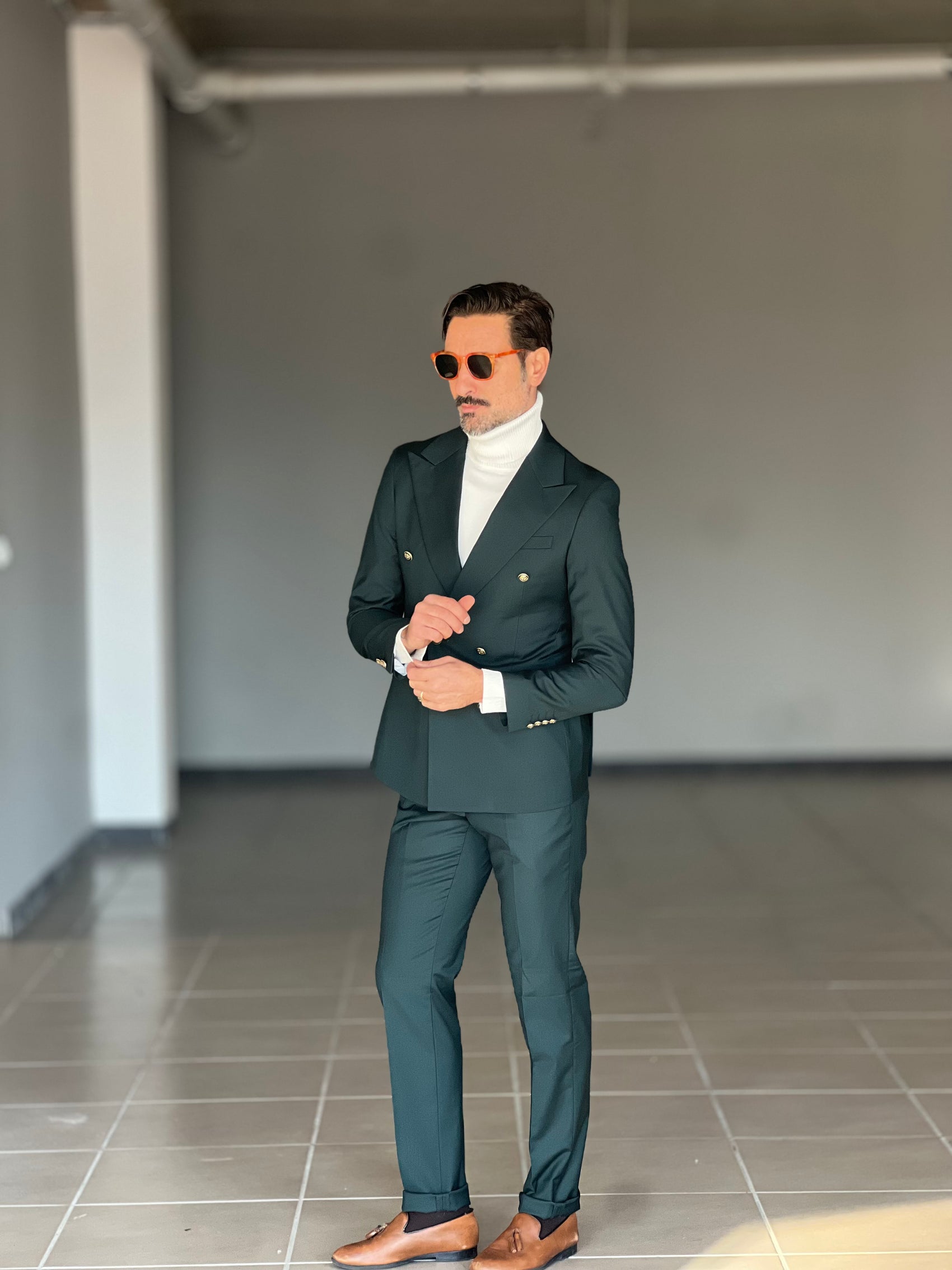 ABITO  VERDE   DOPPIOPETTO BOTTONE METALLO VISCOSA E MISTI