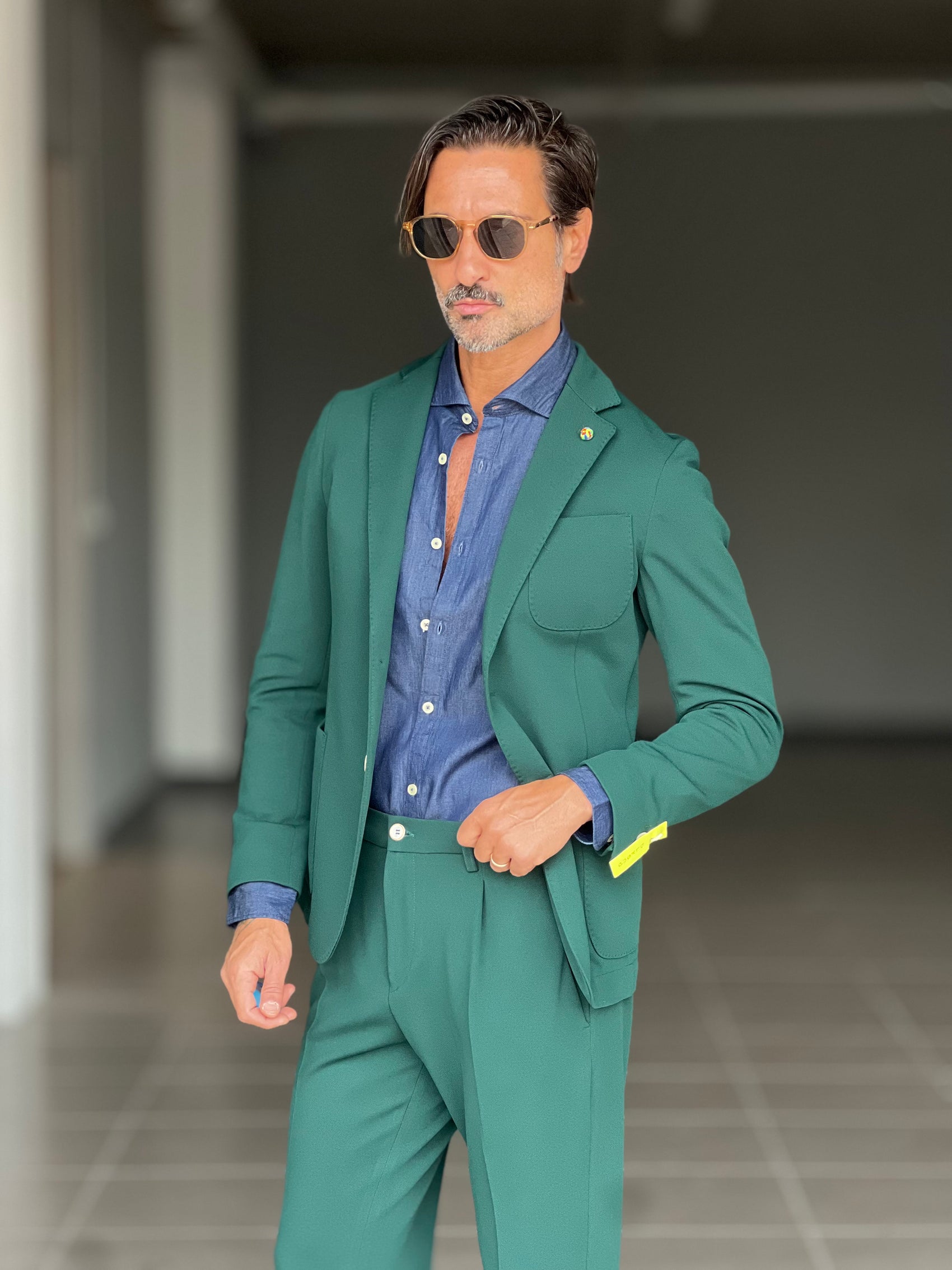 *ABITO VERDE MONOPETTO OPERATO PANTALONE MEZZAMOLLA 00200