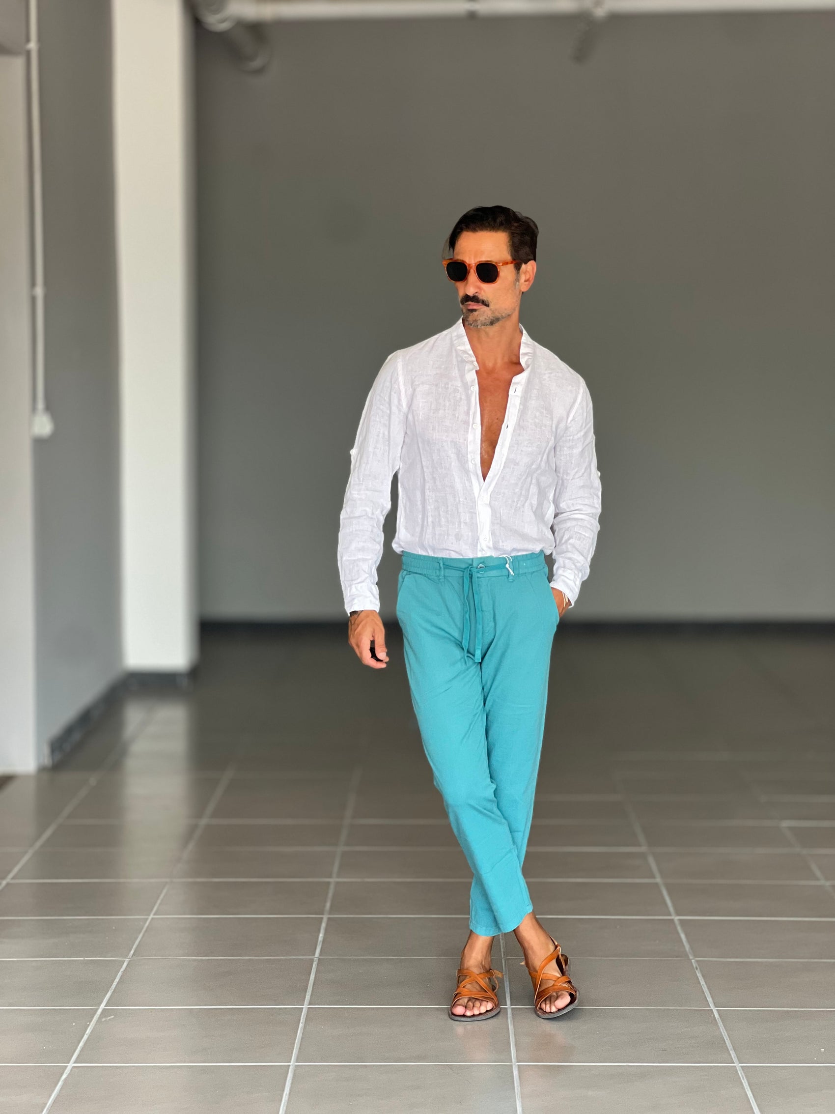 PANTALONE ESTIVO  TURCHESE  EFFETTO LINO GARZATO