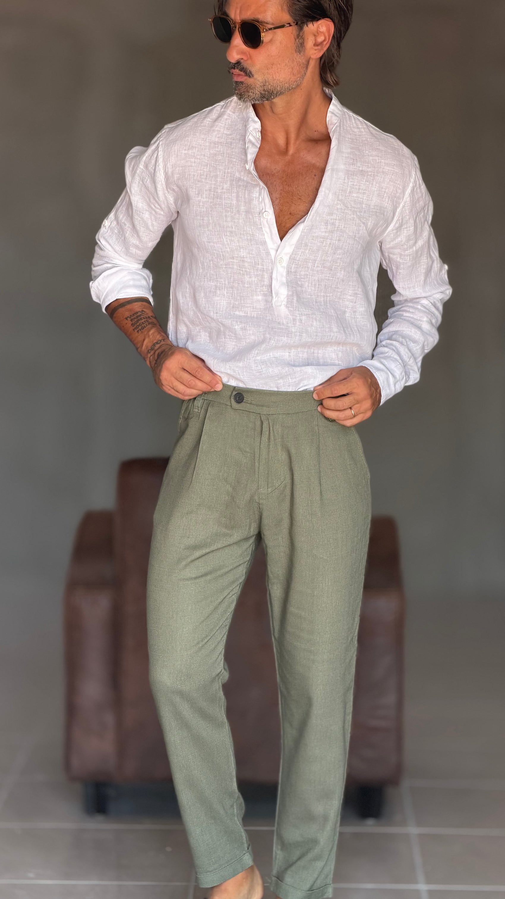 WHITE VISCOSE TROUSERS WITH REGULAR BOTTOM