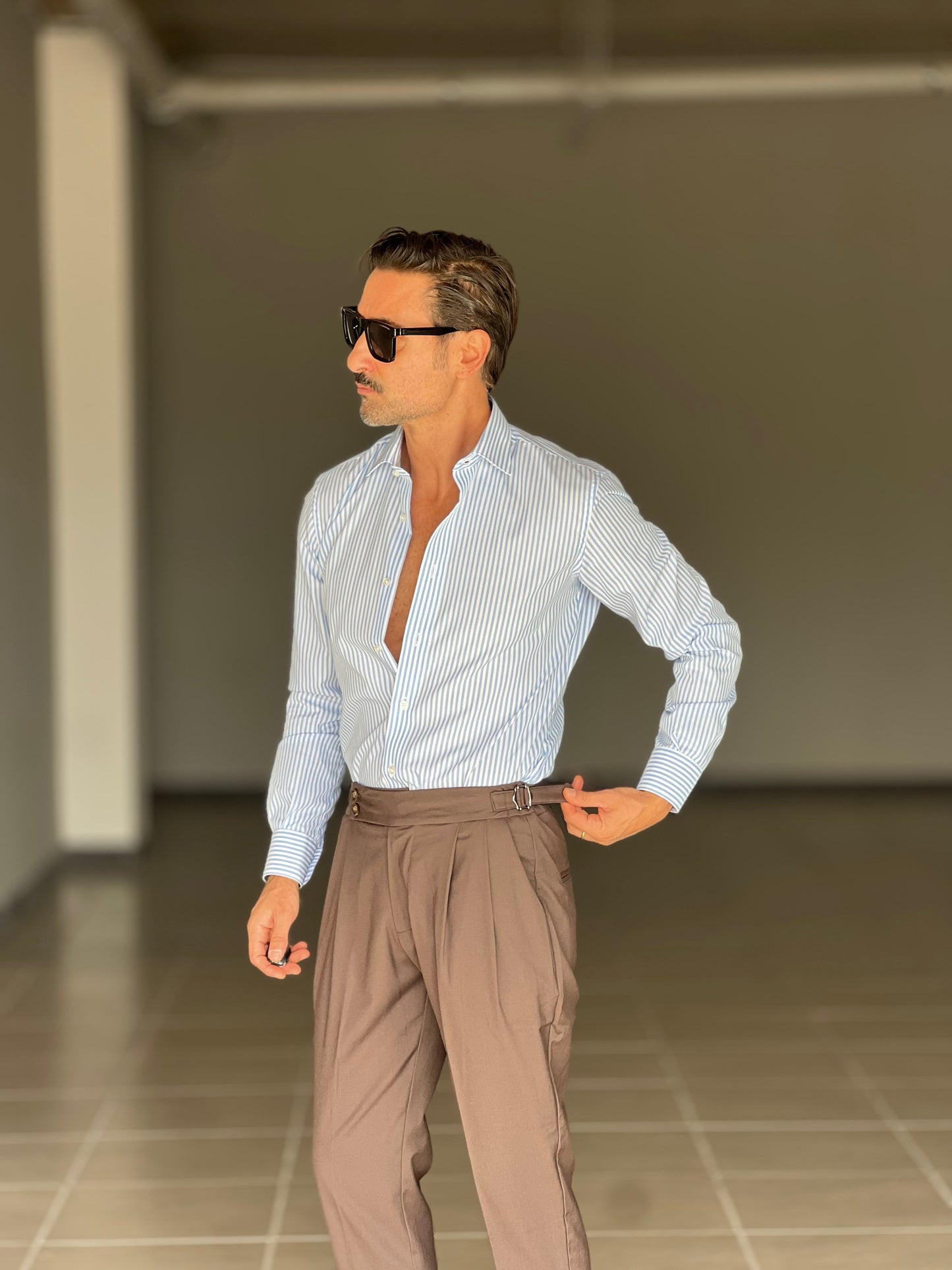 BLACK CHAIN ​​VISCOSE TROUSERS