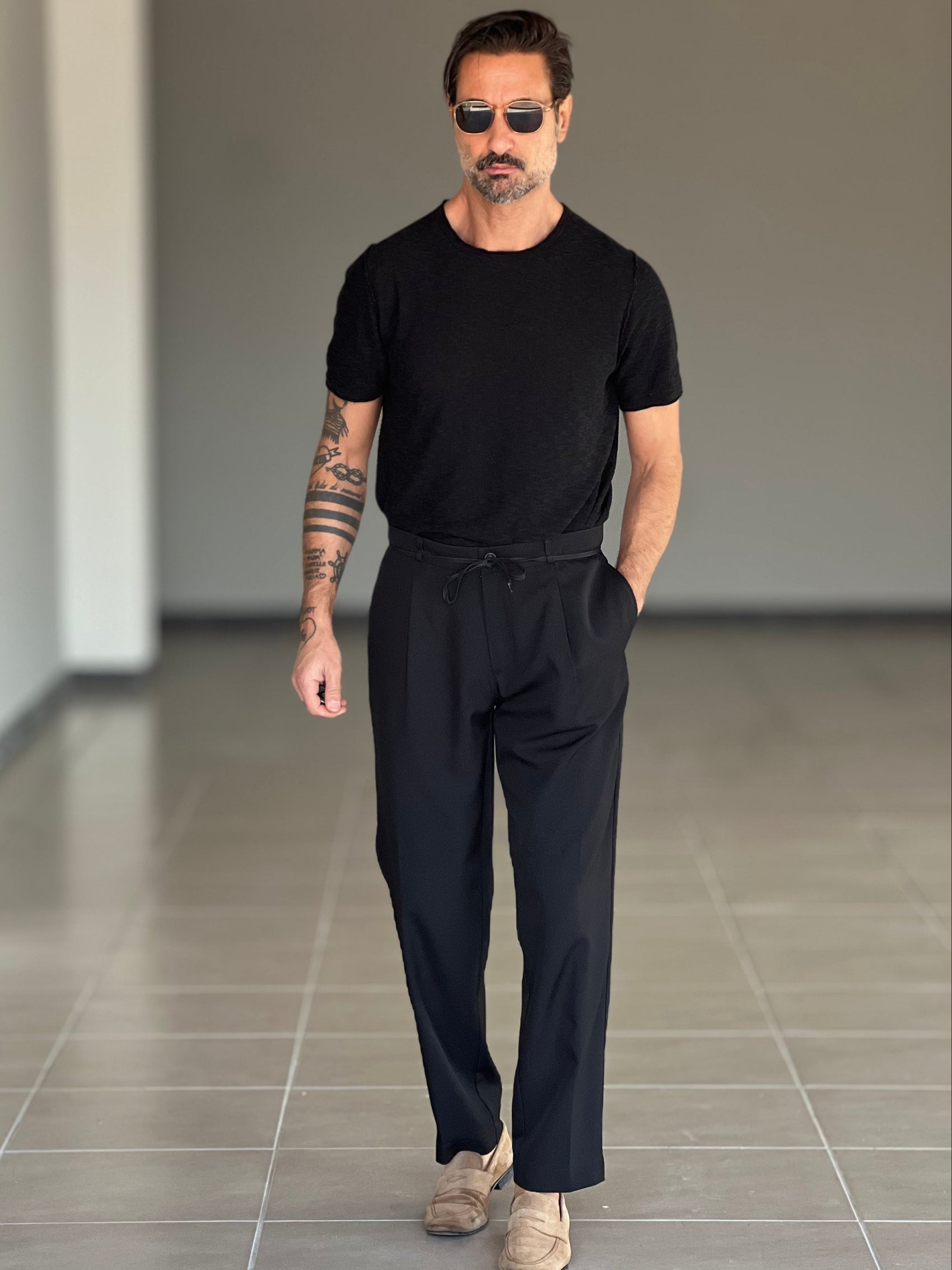 PANTALONE NERO ALTATENSIONE PINCES VISCOSA CORDINO ECOPELLE