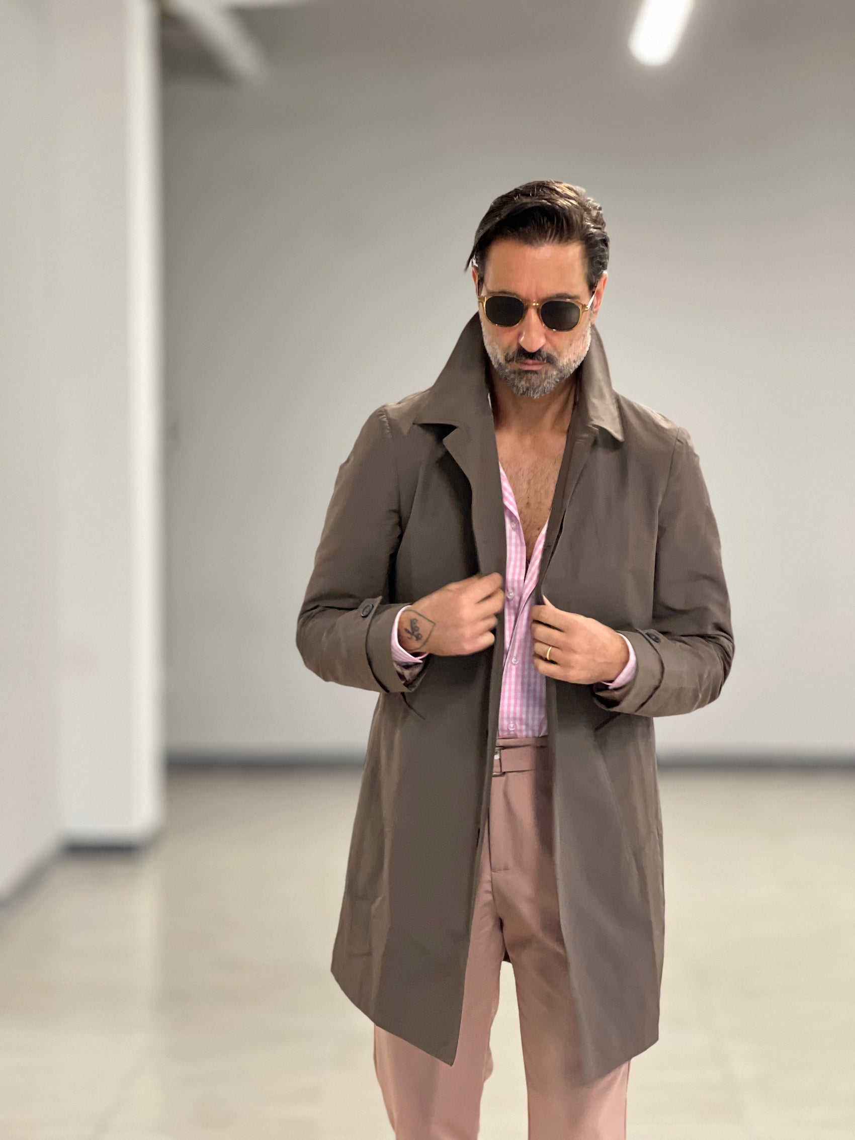 TRENCH MORO TESSUTO TECNICO IMPERMIABILE COLLO CAMICIA 007