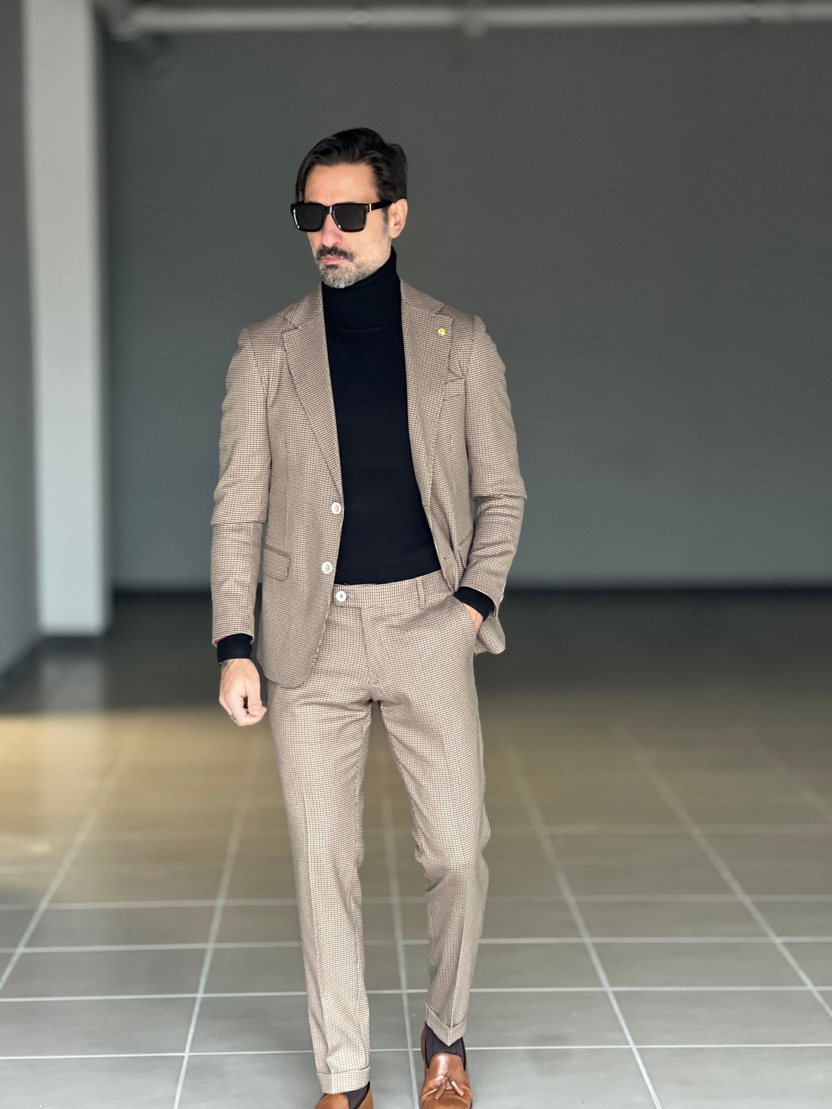 ABITO PIE DE POULE FONDO BEIGE PUNTO MILANO