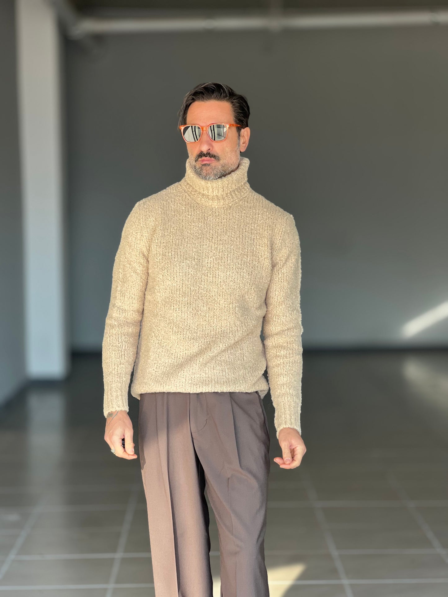 COLLO ALTO CAMMELLO LAVORAZIONE BOUCLE'