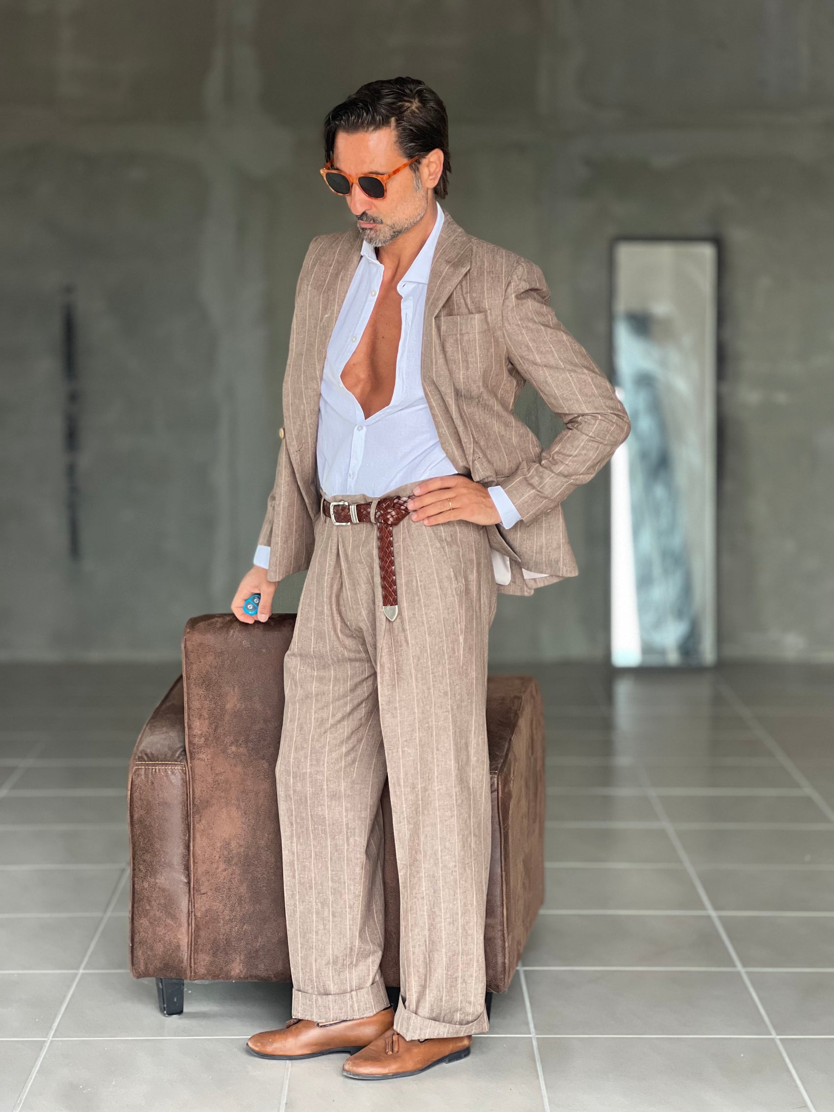WHITE VISCOSE TROUSERS WITH REGULAR BOTTOM