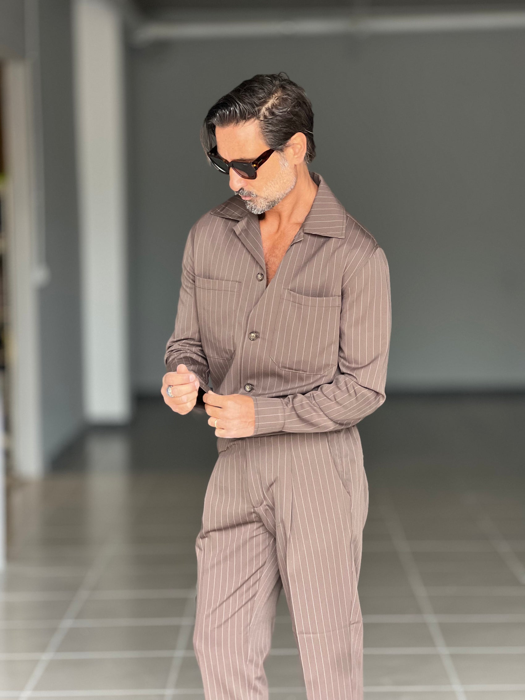 WHITE VISCOSE TROUSERS WITH REGULAR BOTTOM