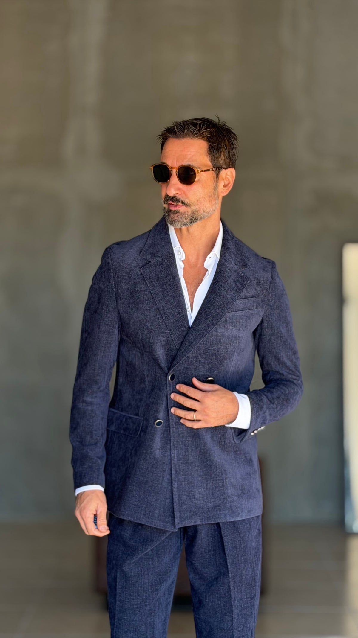 ABITO  BLU VELLUTO LISCIO DOPPIOPETTO PANTALONE FONDO REGULAR PETRO' 1060