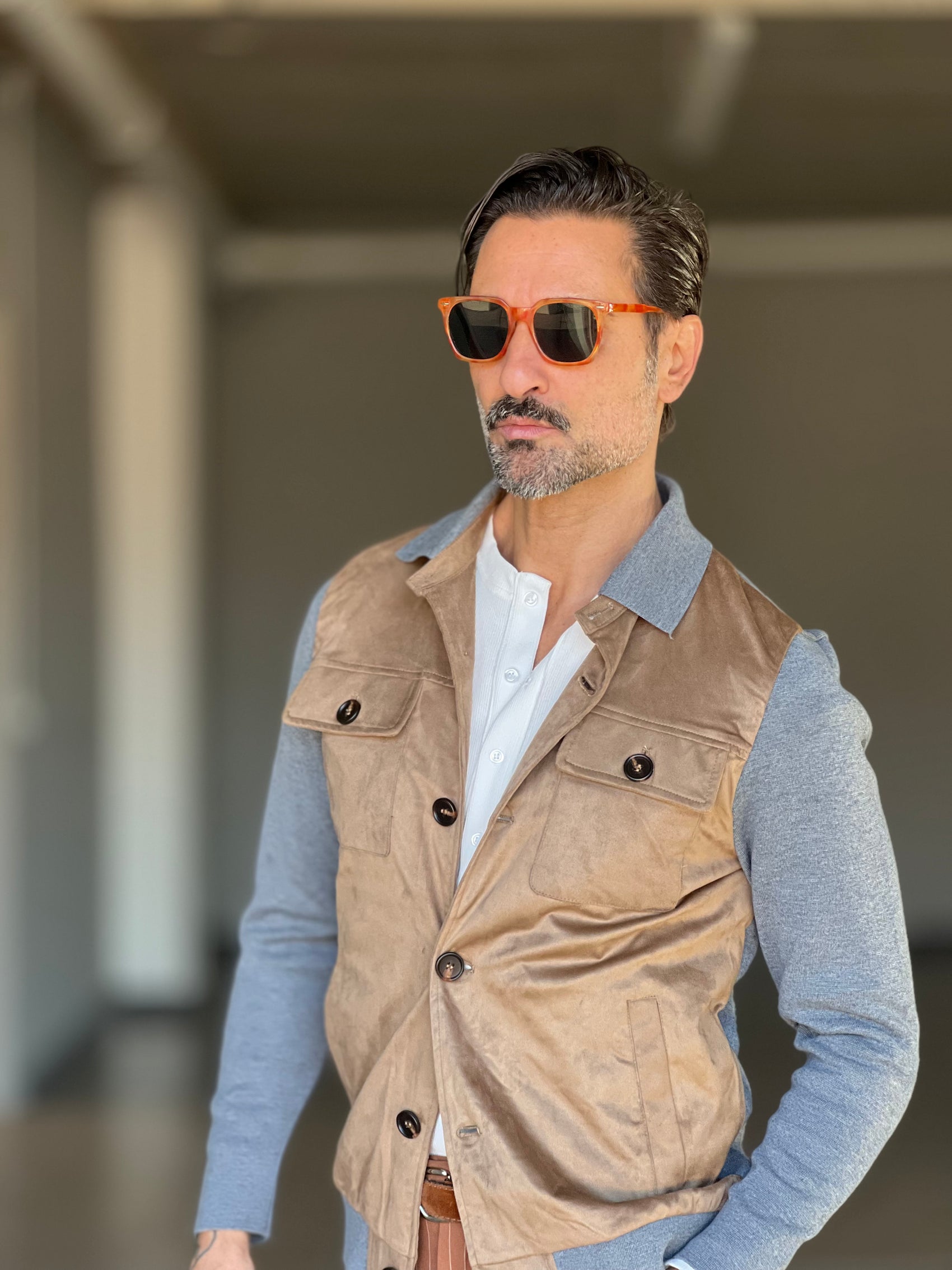 COLLEGE CAMMELLO E GRIGIO  ECORENNA MANICA A CONTRASTO COLLO CAMICIA 006