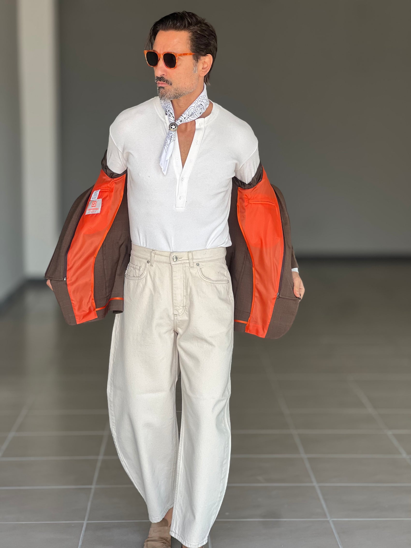 GIACCA MORO INTERNO FELPA REMOVIBILE EFFETTO TASMANIA. 106