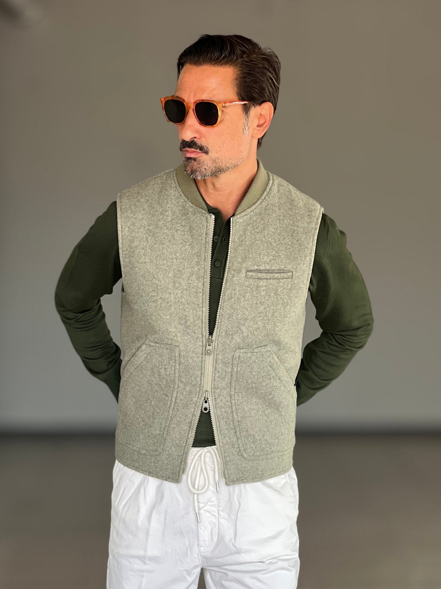 GILET