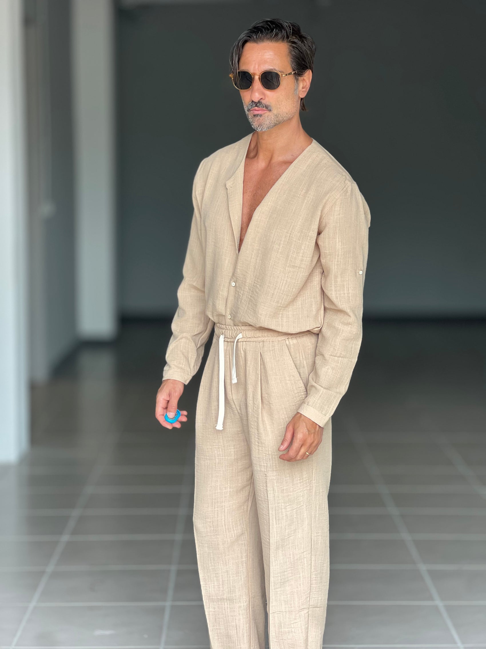 COORDINATO CAMICIA E PANTALACCIO CAMMELLO COREANA GIROCOLLO COTENE VISCOSA EFFETTO LINO. 00201