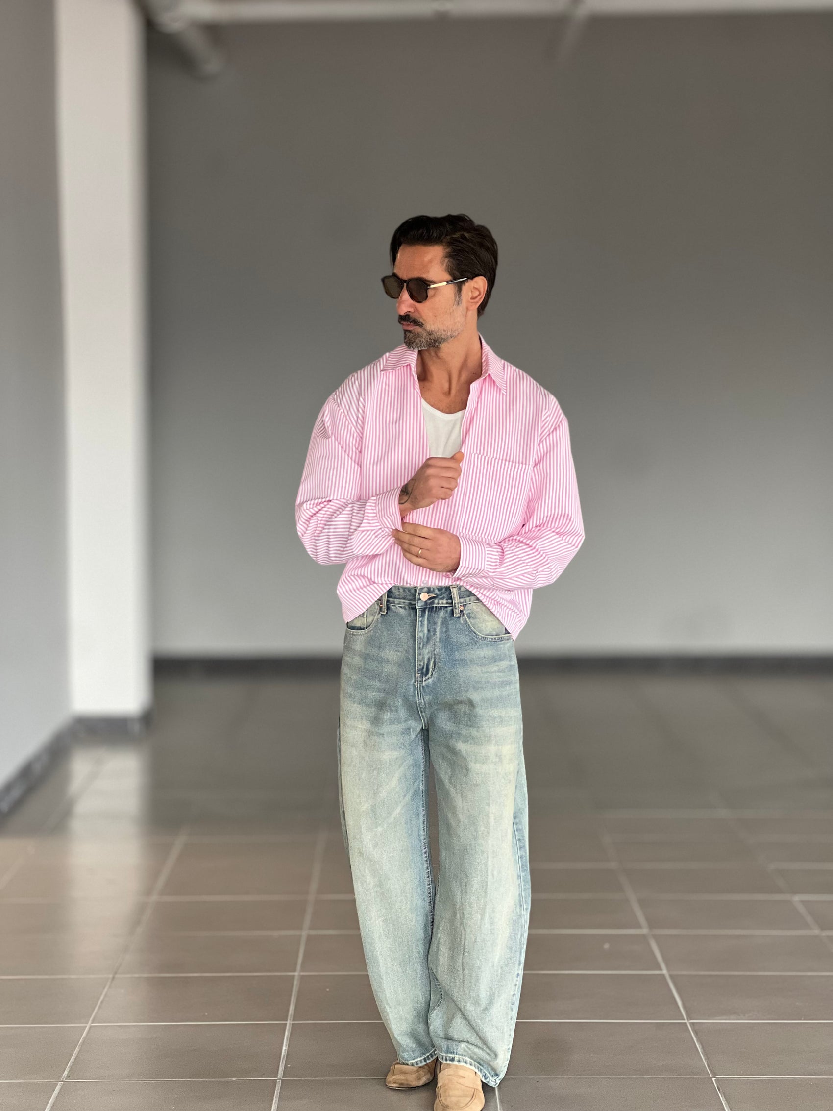 CAMICIA  BACCHETTA BIANCA E ROSA CROP ELASTICIZZATA