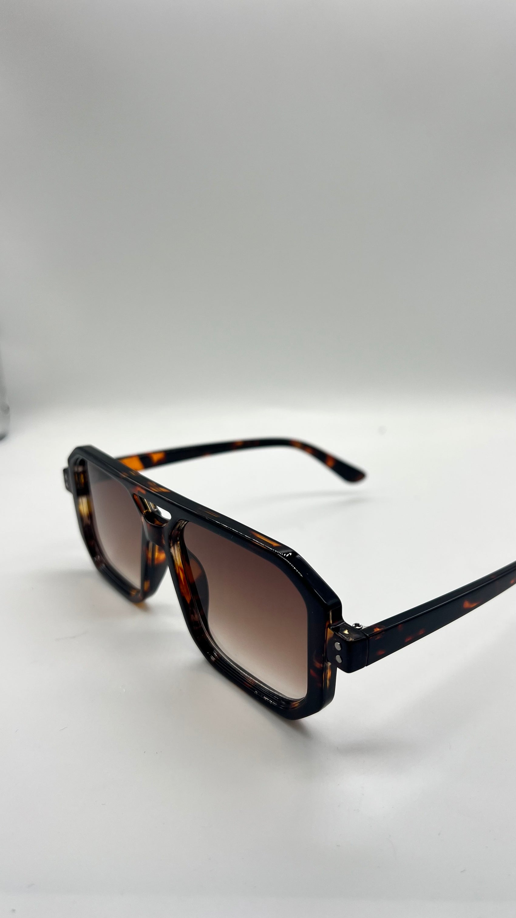 POSITANO GLASSES