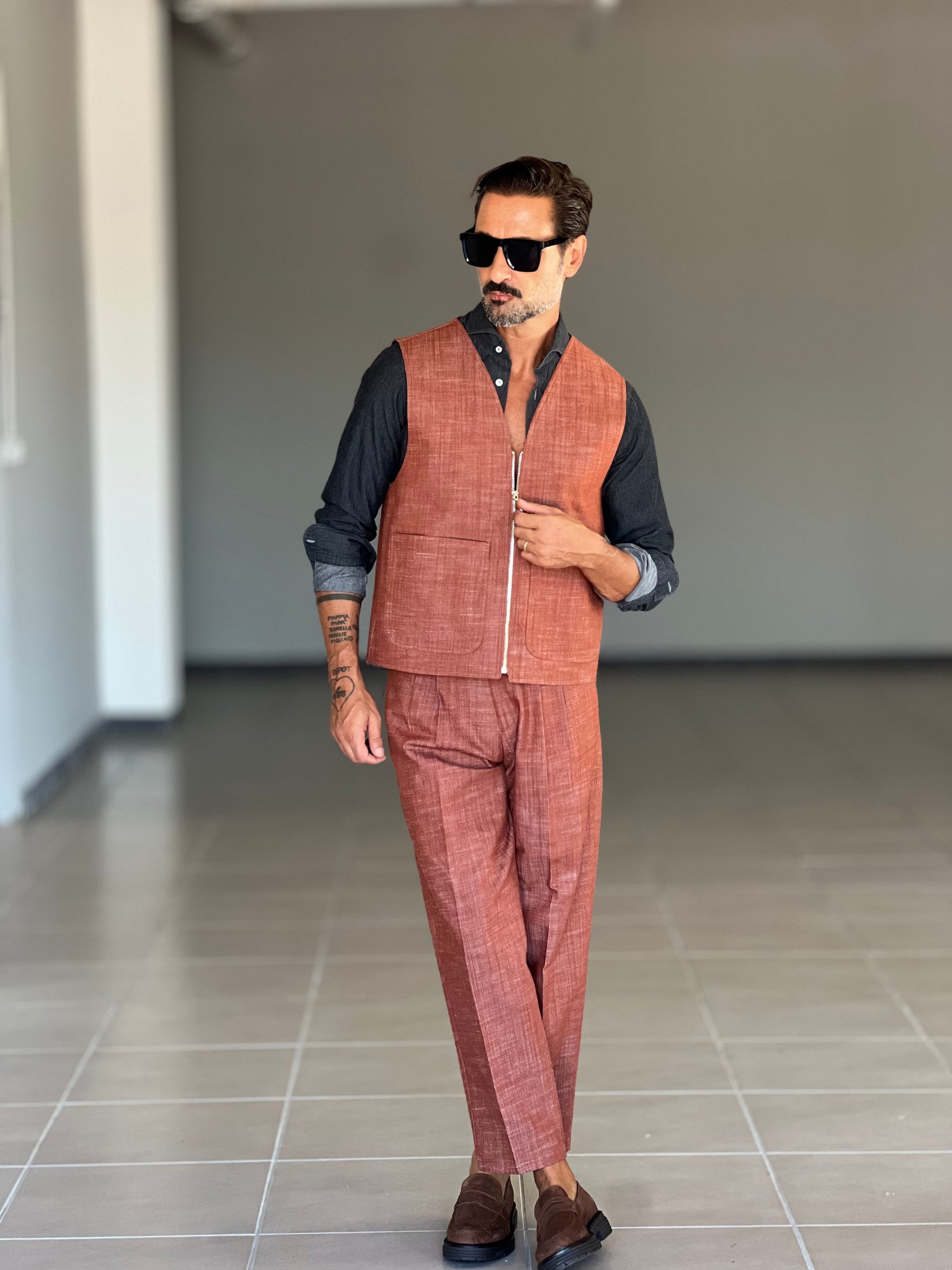 *GILET  MATTONE  FIAMMATO ZIP STONDATO PETRO'