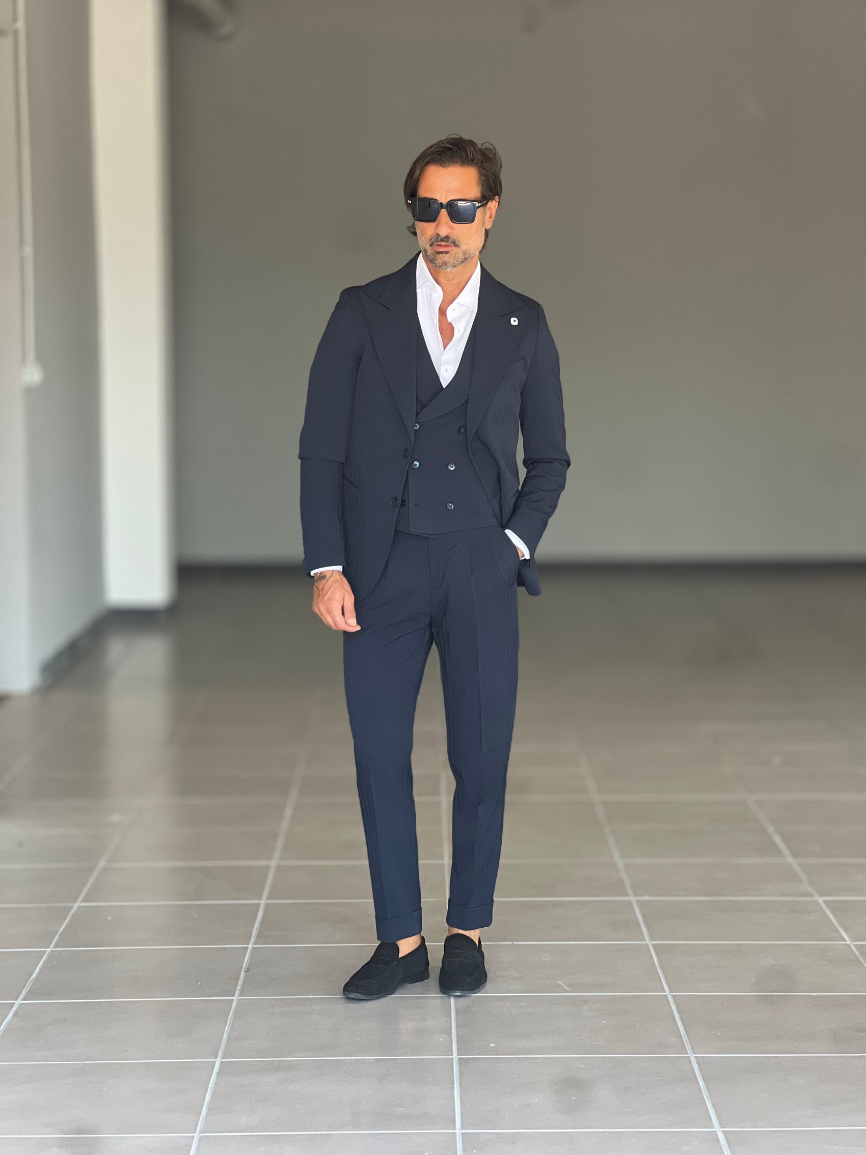 ABITO BLU  MONOPETTO  3 PEZZI  TRAMATO GILET PETRO'