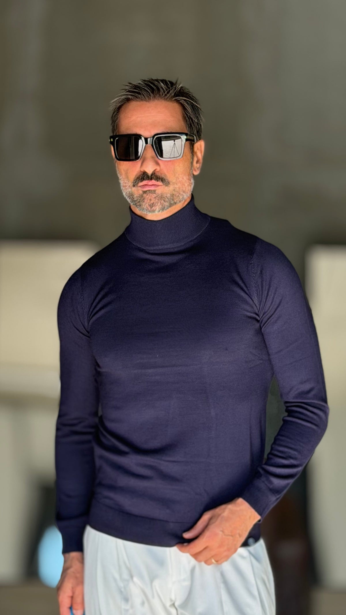 WHITE VISCOSE TROUSERS WITH REGULAR BOTTOM