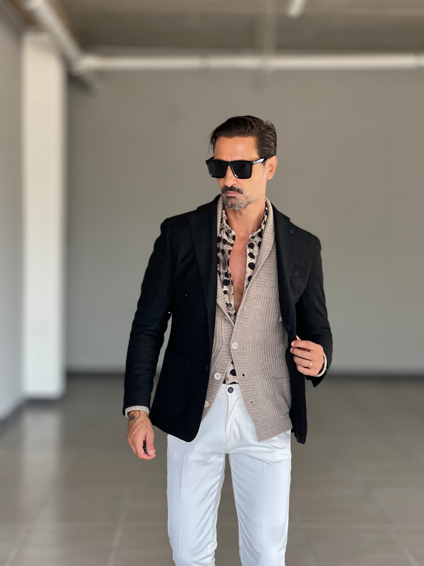 GIACCA LANA E MISTI NERA XAGON MONOPETTO