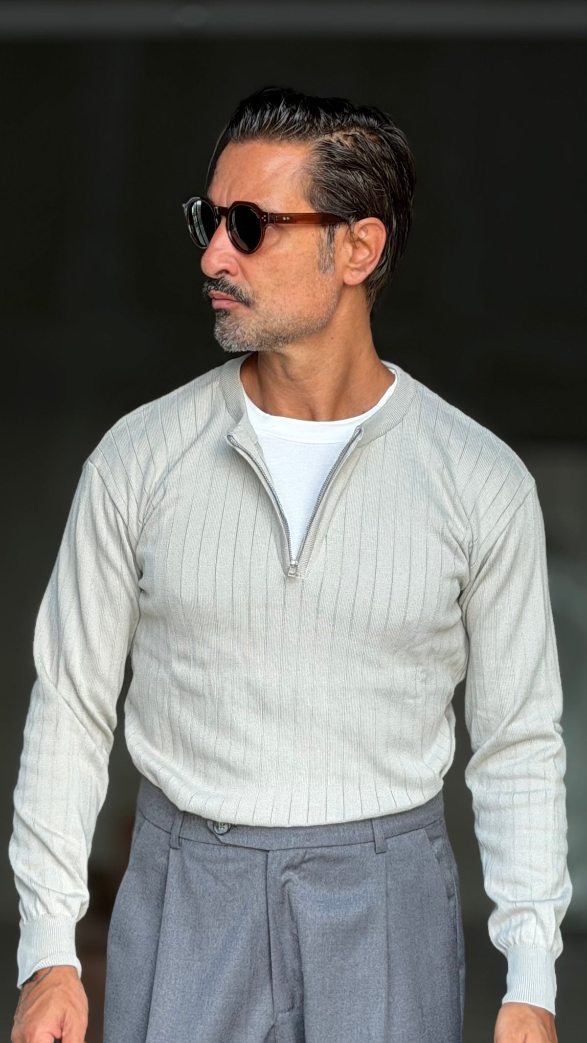 MAGLIA SERAFINO   BASE GRIGIO CHIARO INSERTO T SHIRT BIANCA