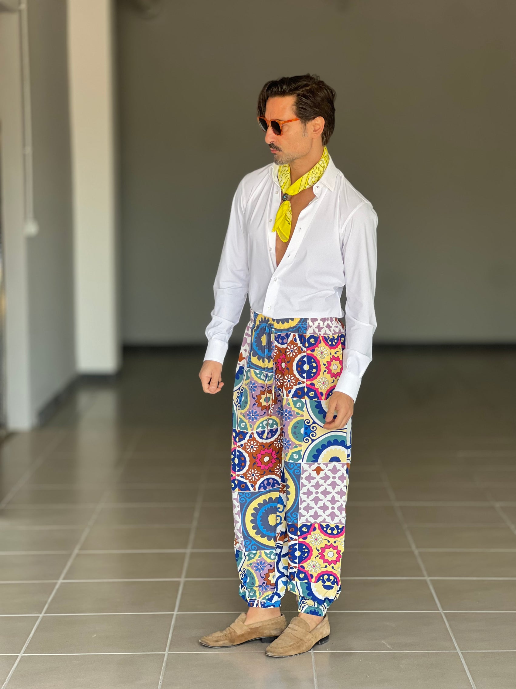 BLACK CHAIN ​​VISCOSE TROUSERS