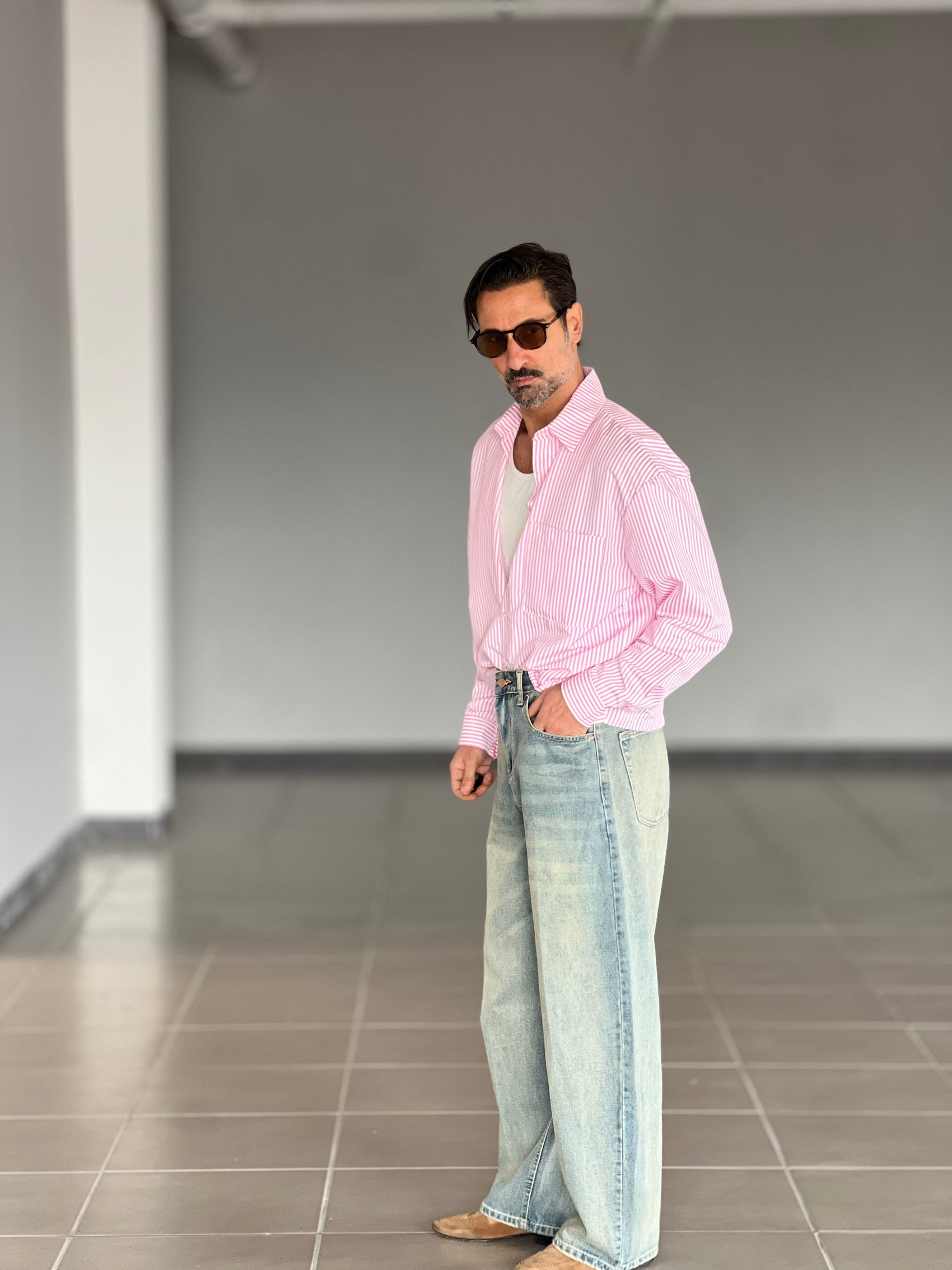 CAMICIA  BACCHETTA BIANCA E ROSA CROP ELASTICIZZATA