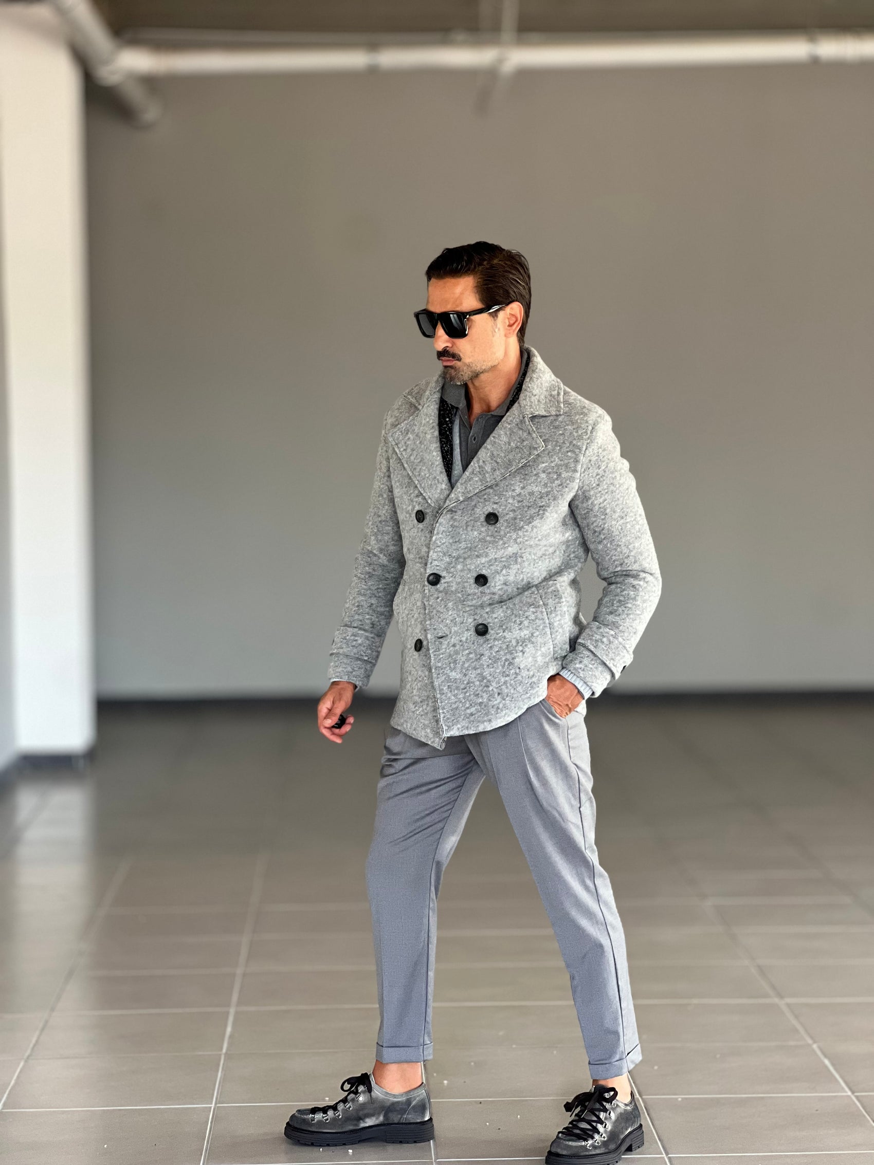 CAPPOTTINO GRIGIO LAVORAZIONE ALPACA TESSUTO LANA E MISTI KOON