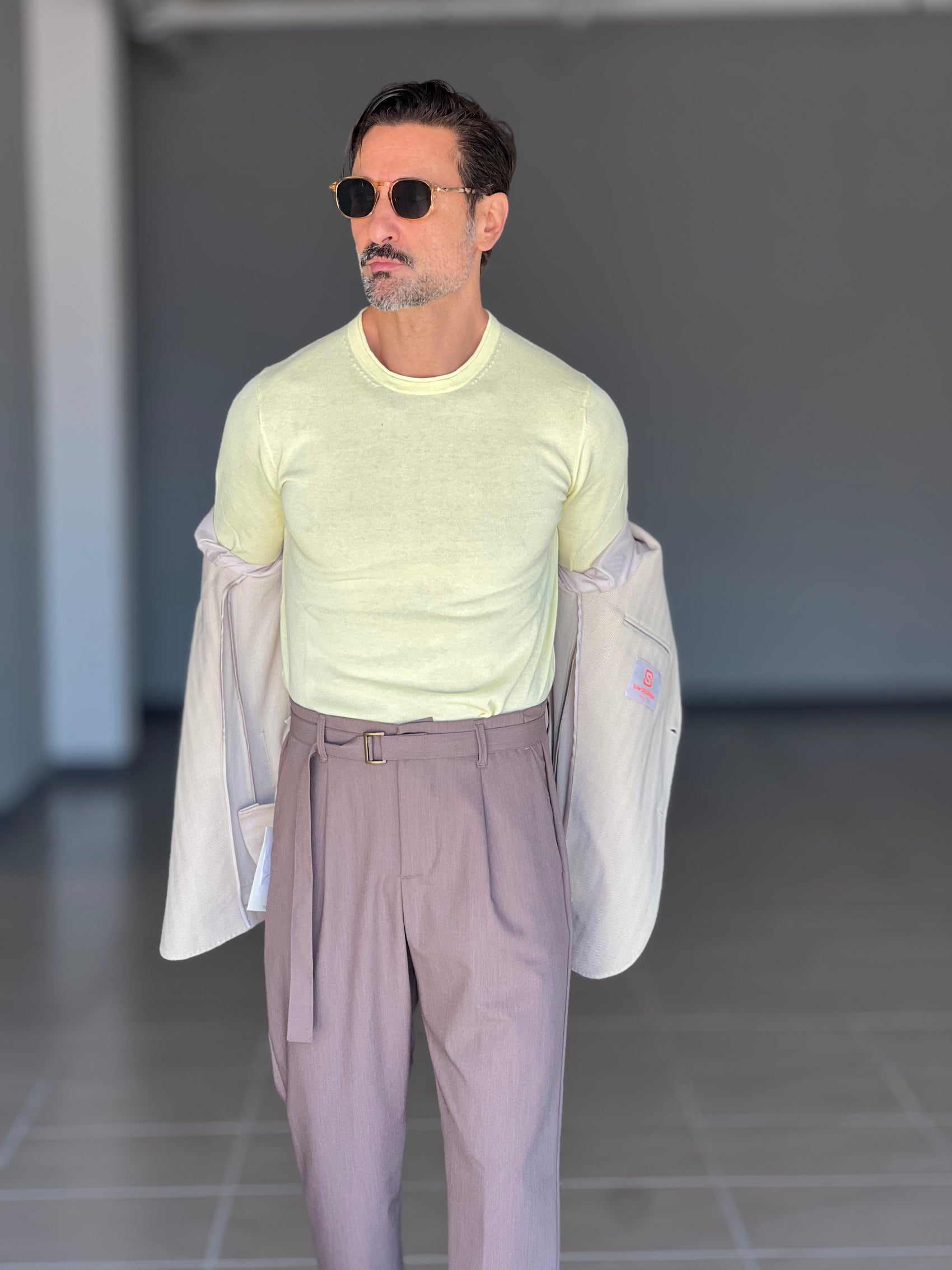 WHITE VISCOSE TROUSERS WITH REGULAR BOTTOM