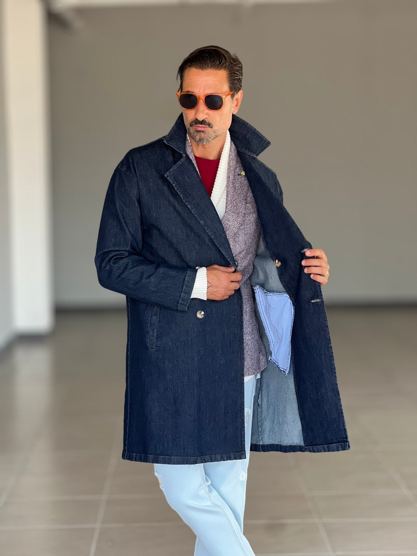 TRENCH DENIM OVER FIT SCURO