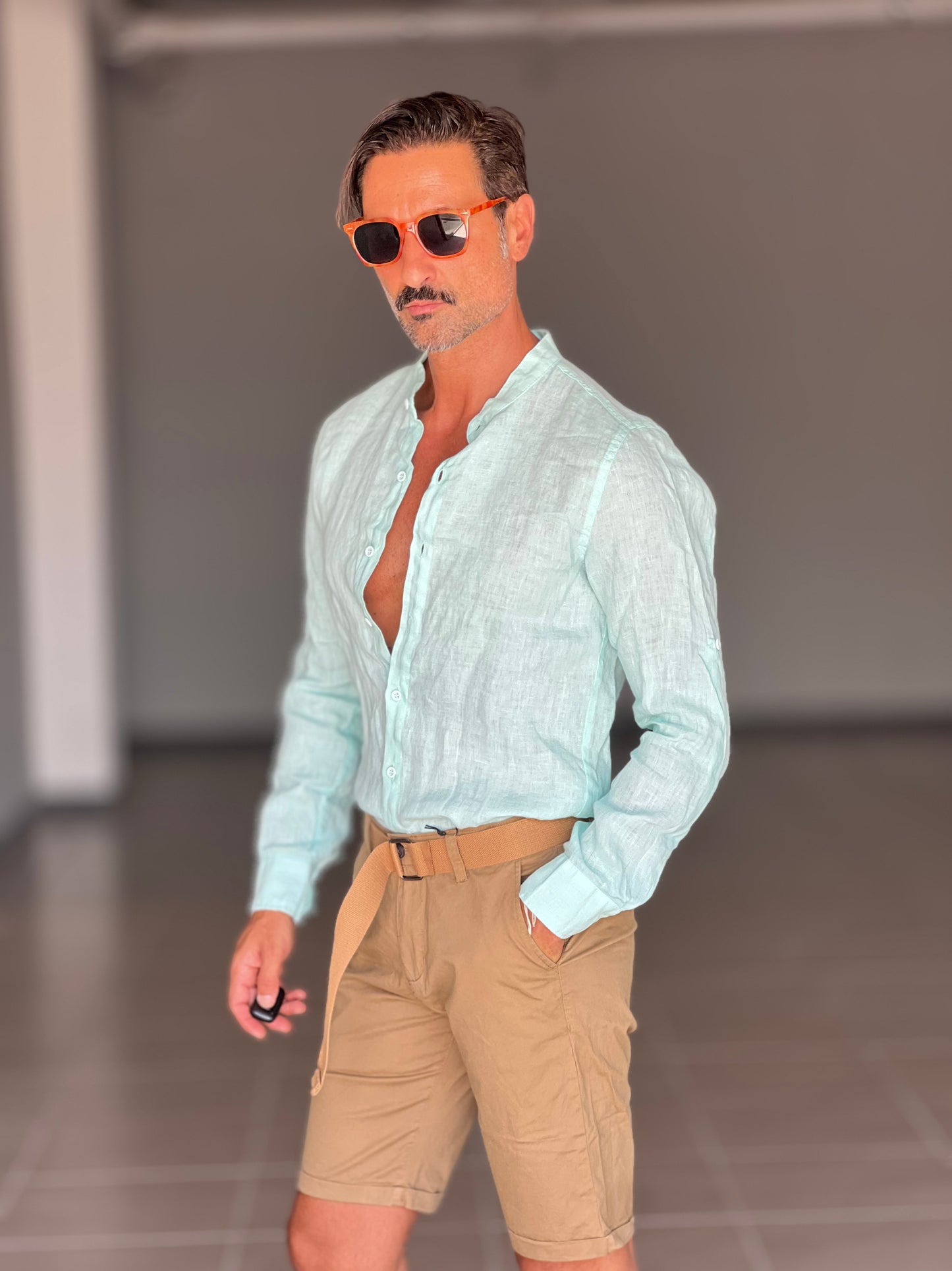 WHITE VISCOSE TROUSERS WITH REGULAR BOTTOM