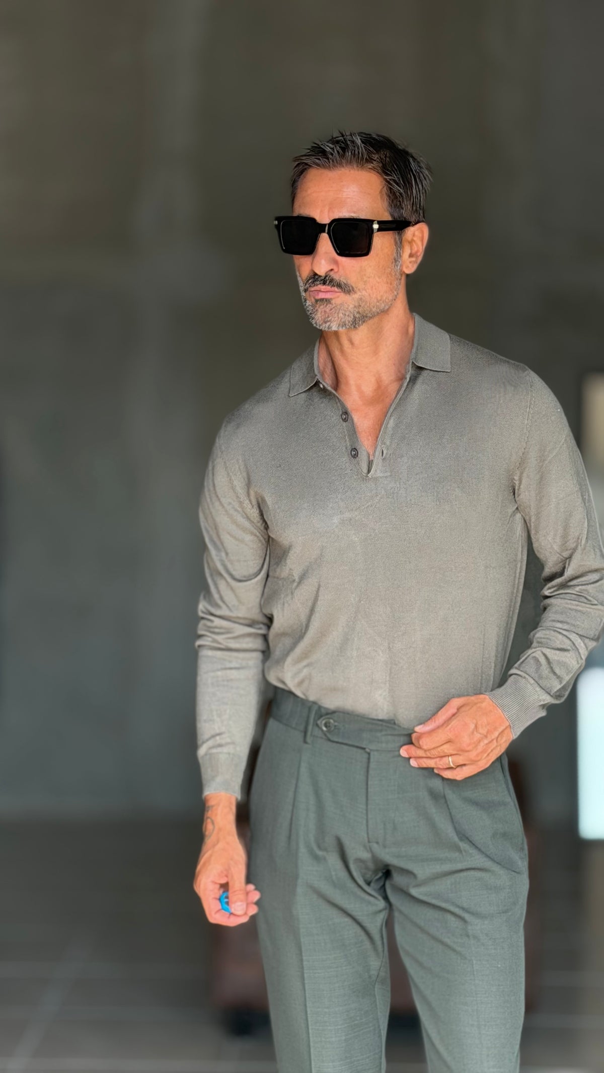 WHITE VISCOSE TROUSERS WITH REGULAR BOTTOM