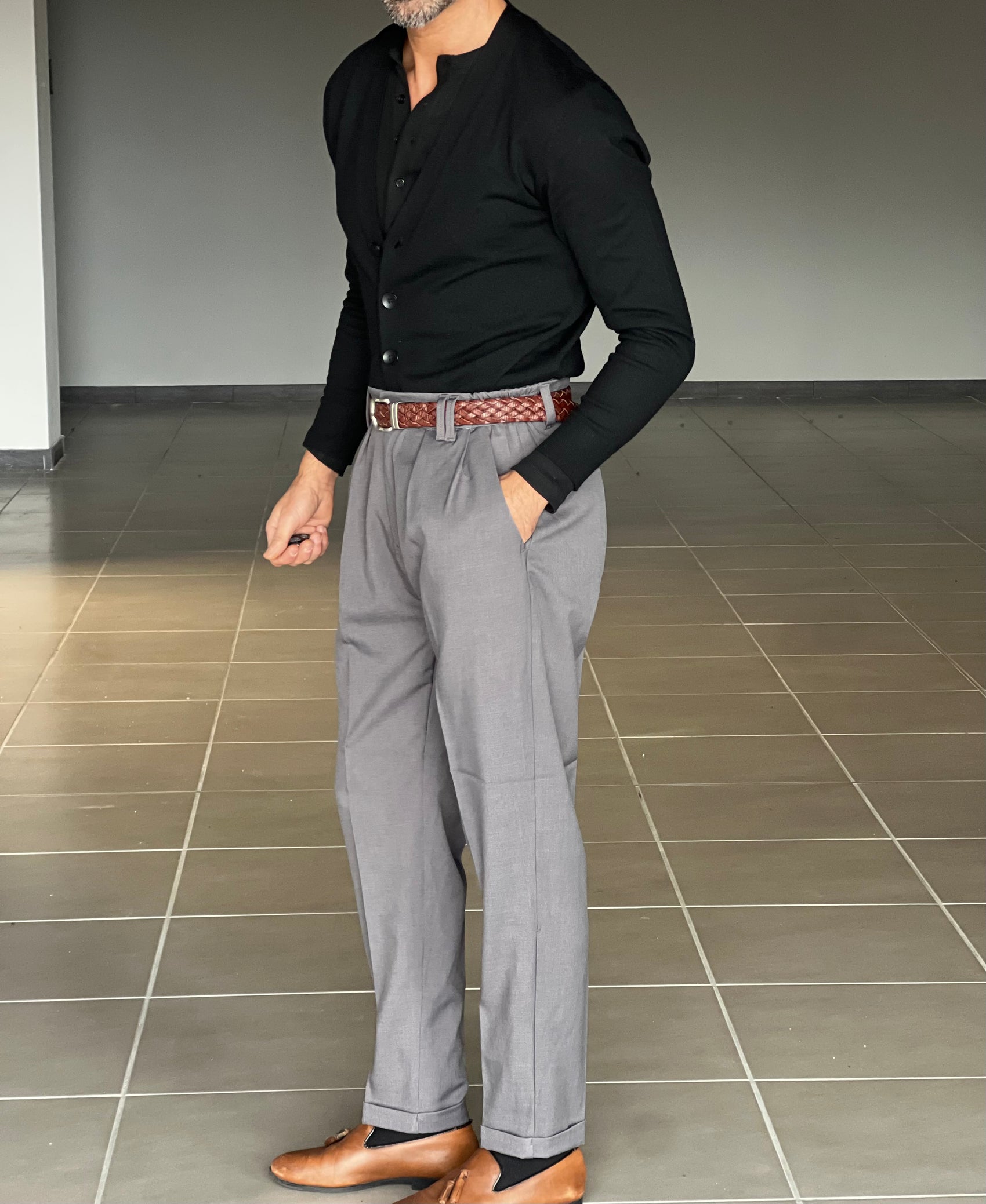 *PANTALONE GRIGIO VISCOSA FIAMMATO UNA PINCES