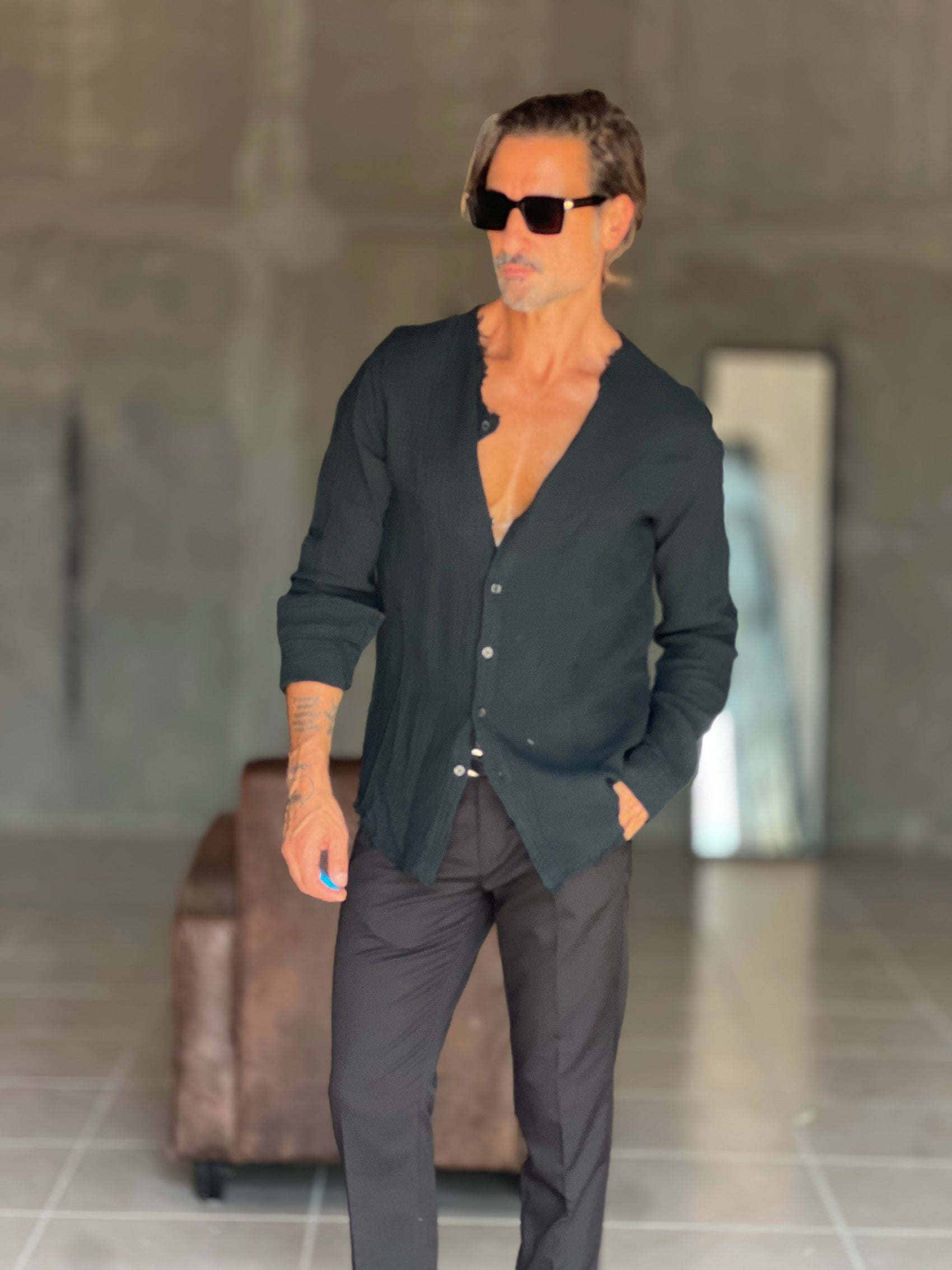 CAMICIA COREANA. NERA GOFFRATA COTONE  EFFETTO LINO 278