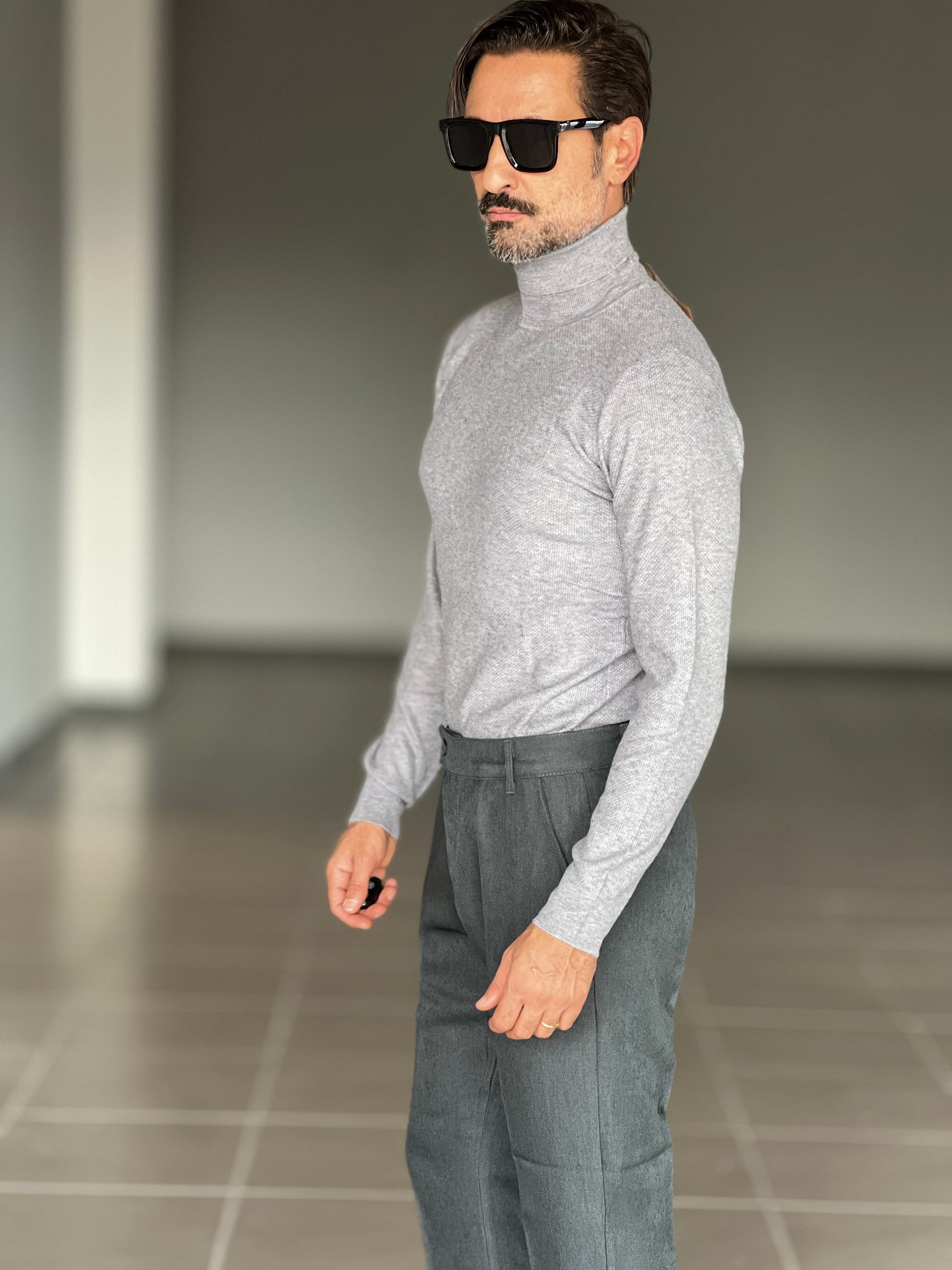 COLLO ALTO  GRIGIO RASATO NIDO D'APE