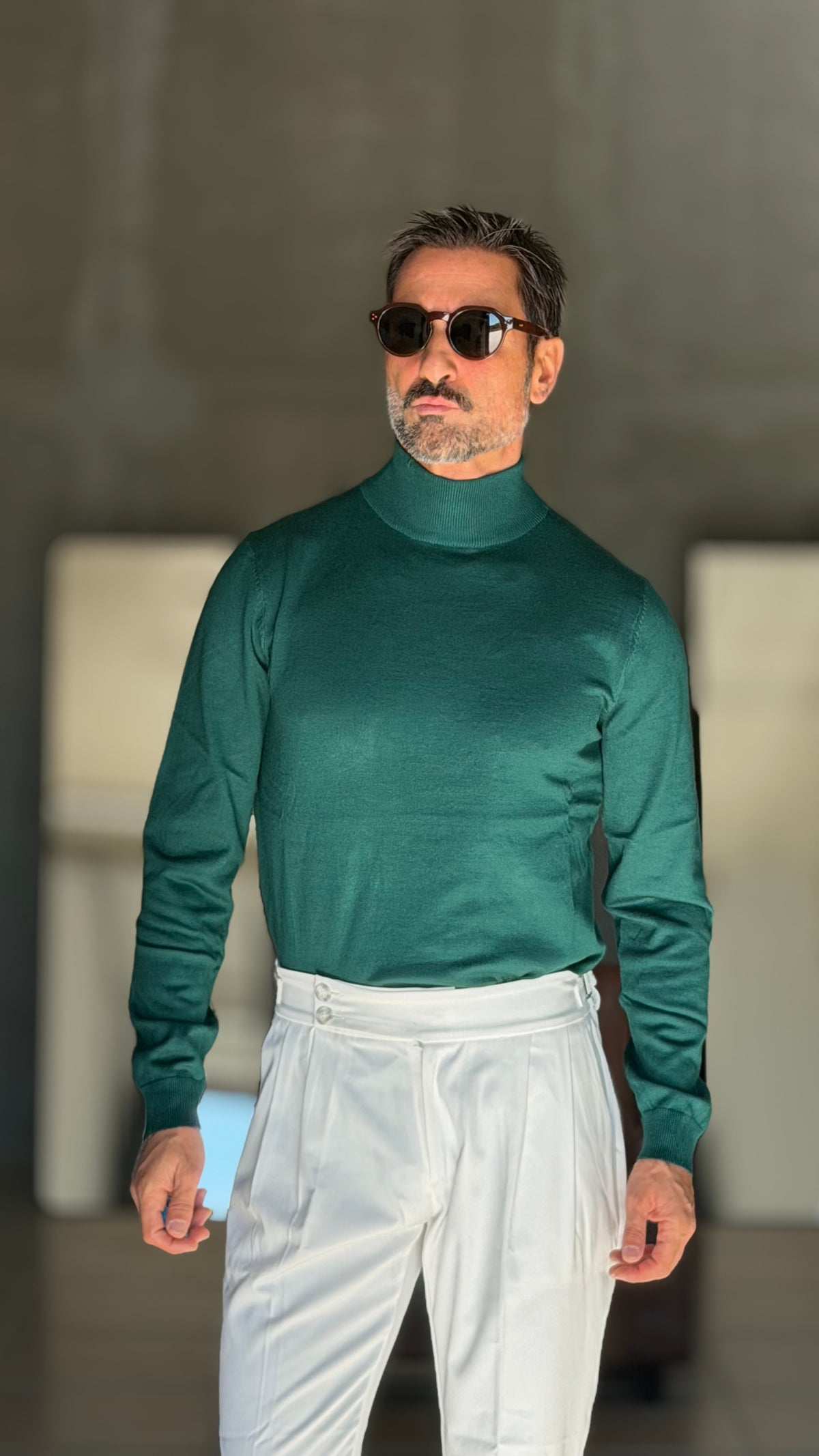 WHITE VISCOSE TROUSERS WITH REGULAR BOTTOM