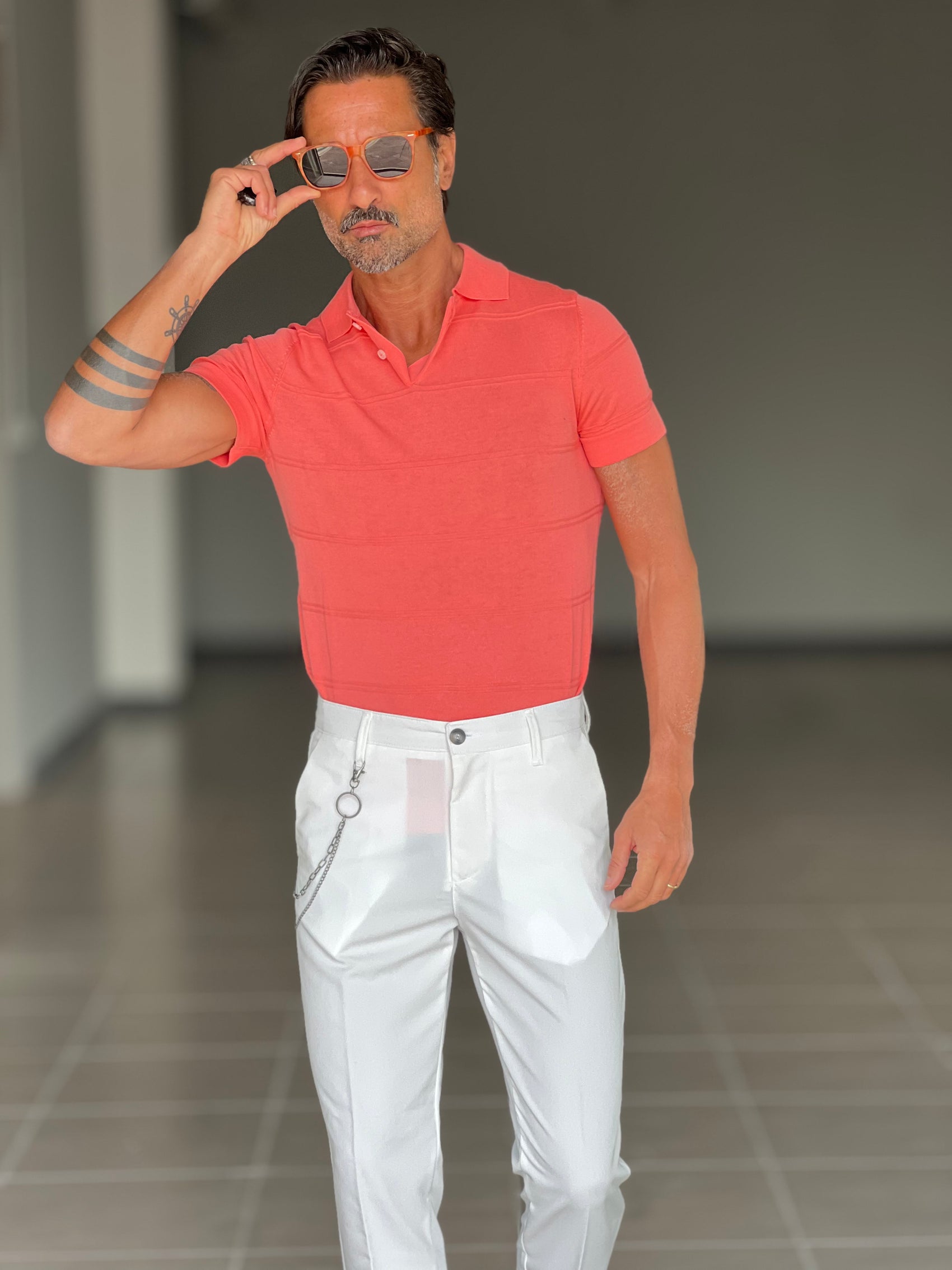 WHITE VISCOSE TROUSERS WITH REGULAR BOTTOM