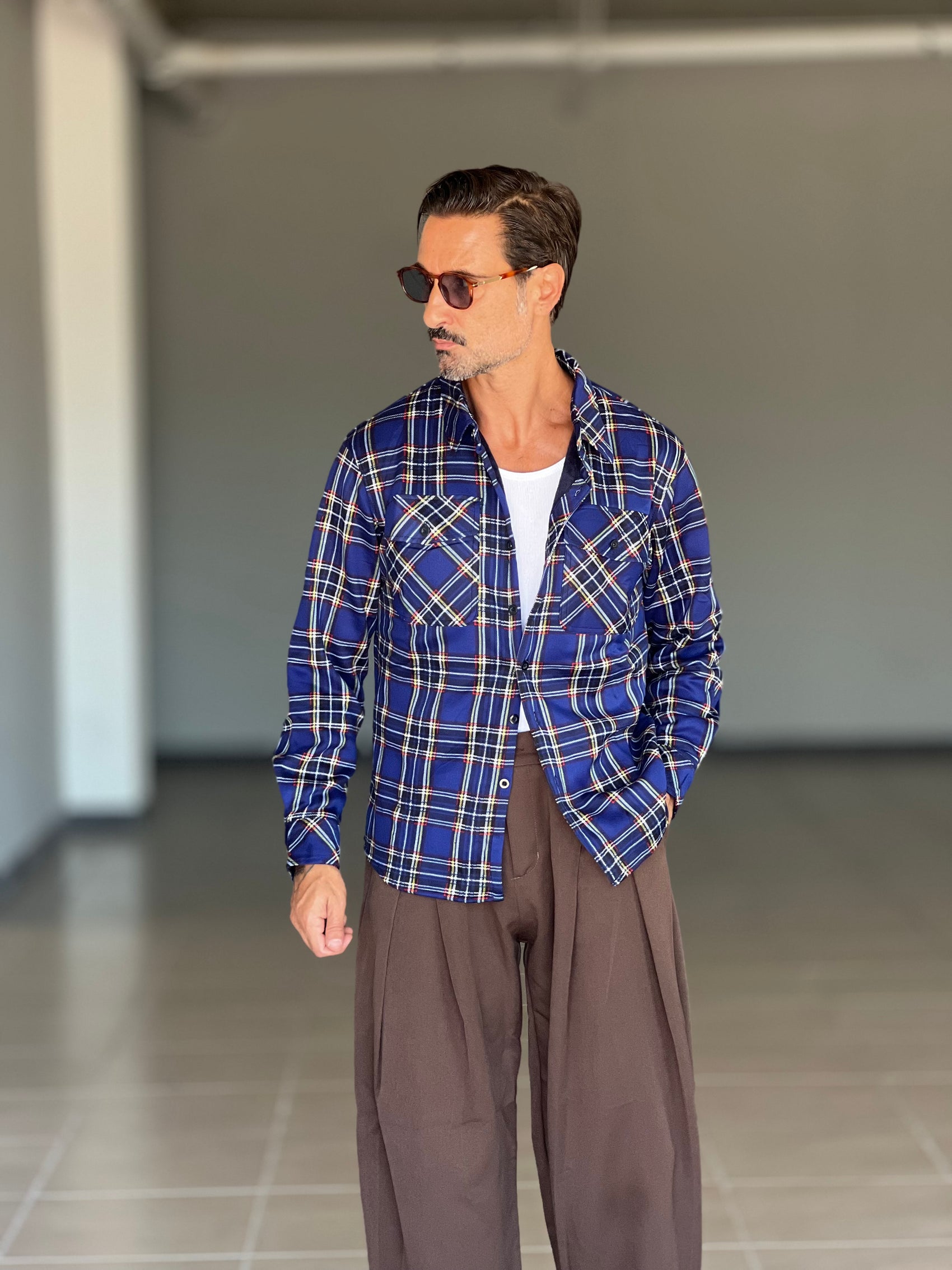 PANTALONE  FONDO AMPIO MARRONE  DOPPIA PINCES